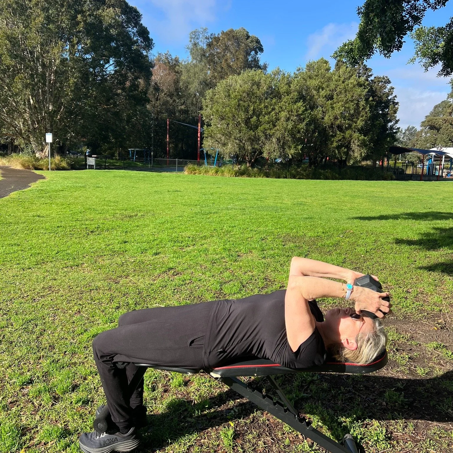 Whether it&rsquo;s perfecting your form, building strength, or finding consistency &mdash; one-on-one sessions give you that extra attention and support to help you shine ✨

#fit #gymmotivation #personaltrainer #exercise #sydneyfitness #outdoortraini