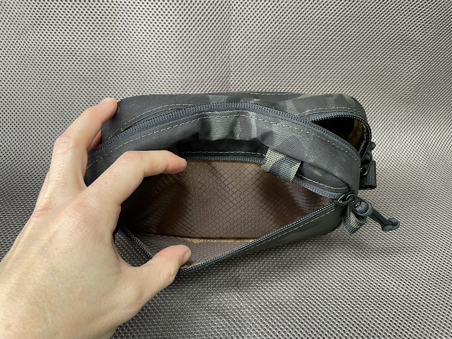 LEB Oct MultiCam Black Diamond Grid Ripstop Brown Gold 05.png