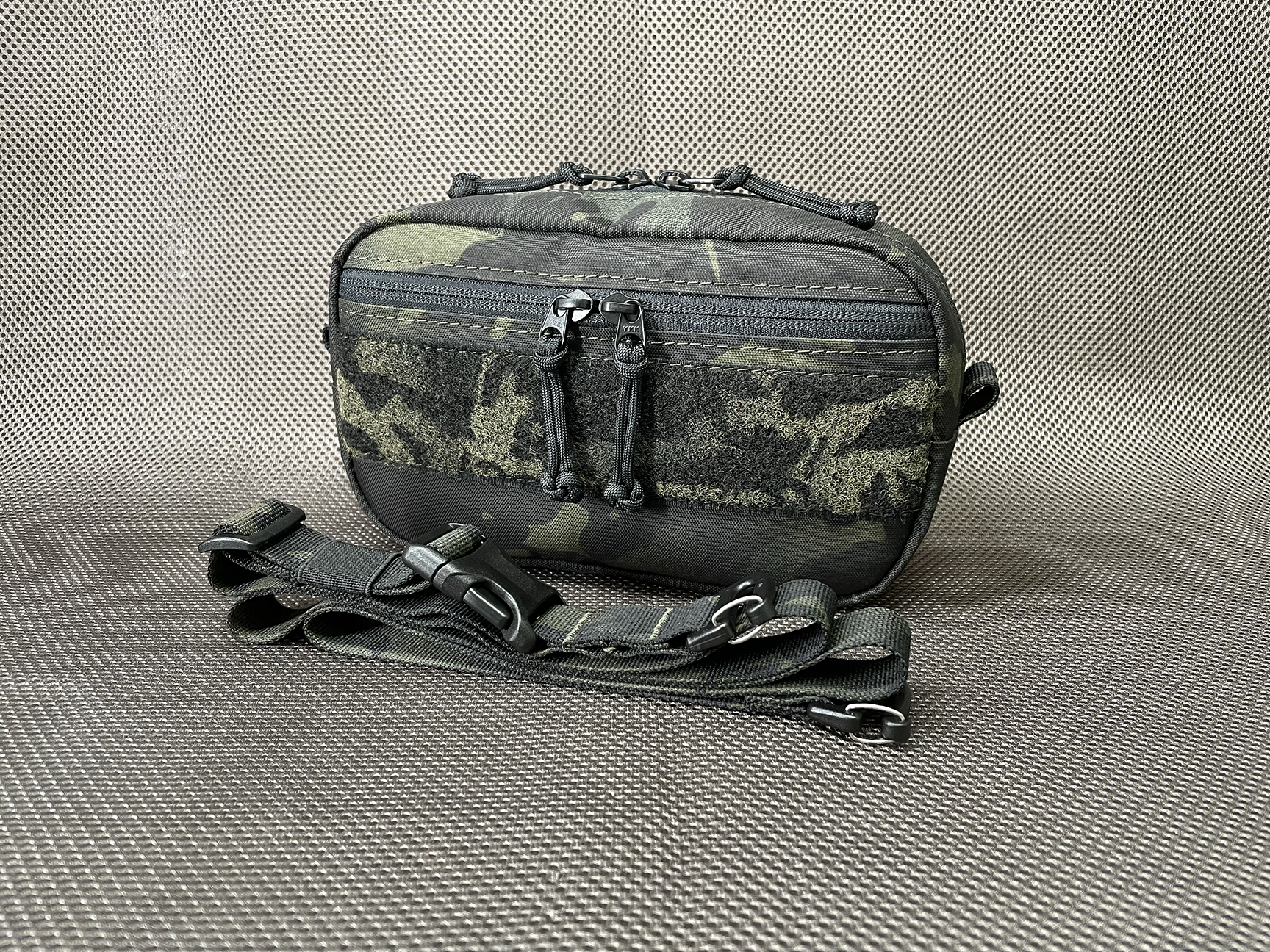 LEB Oct MultiCam Black Diamond Grid Ripstop Brown Gold 01.png