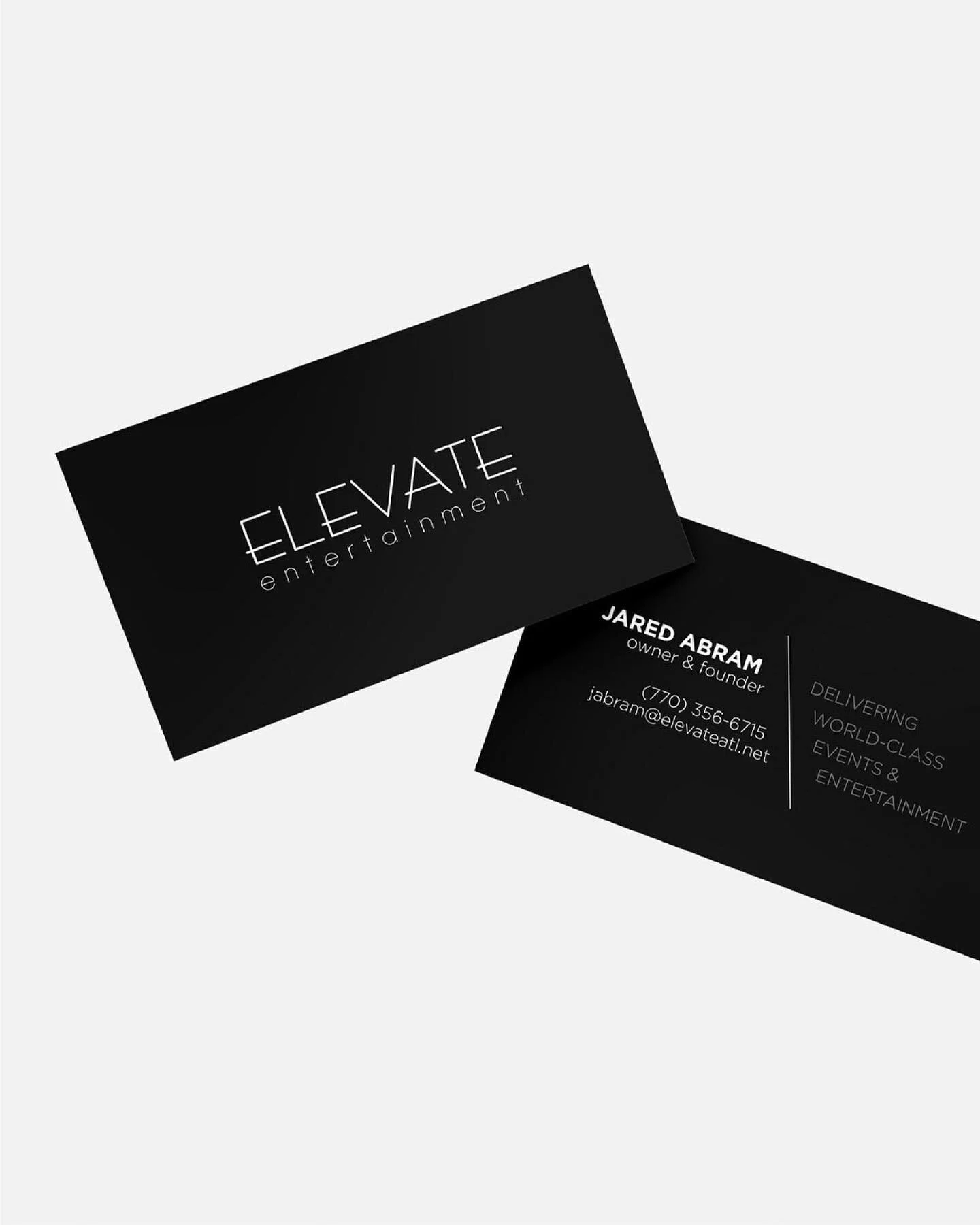 Do you use business cards?
...
They're like mini-billboards sitting in your pocket with the potential to increase your business and reach to new clients. 
.
.
.
#businesscards #printdesign #marketingdesign #graphicdesign #design #graphicdesigner #log