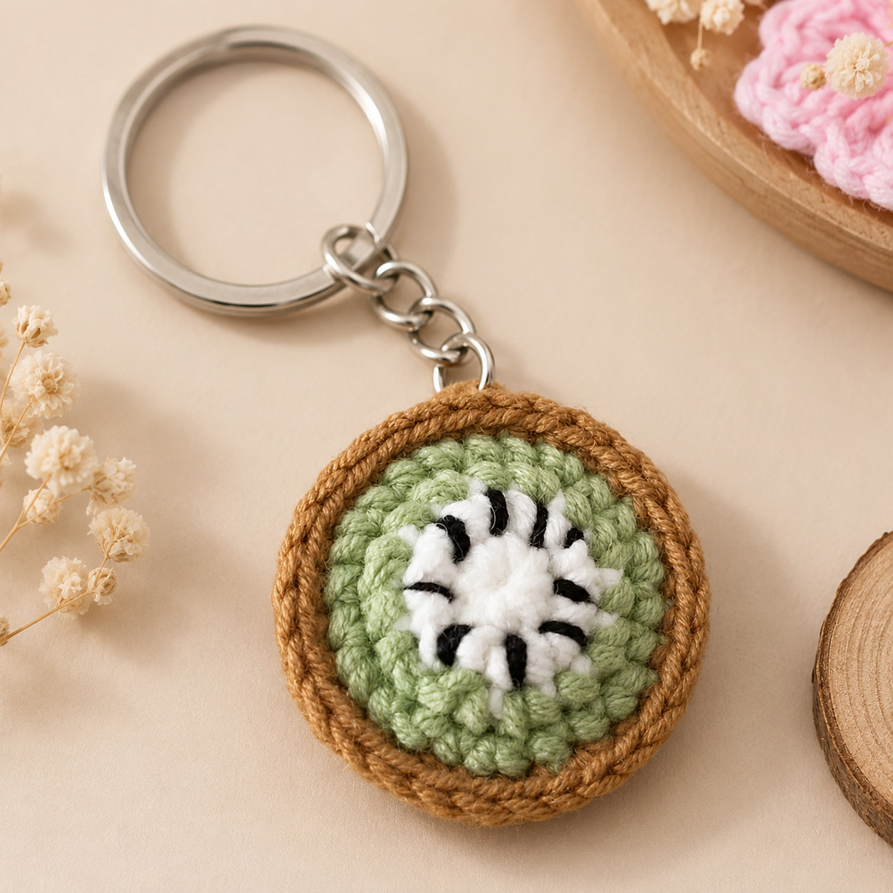 Kiwi fruit keychain