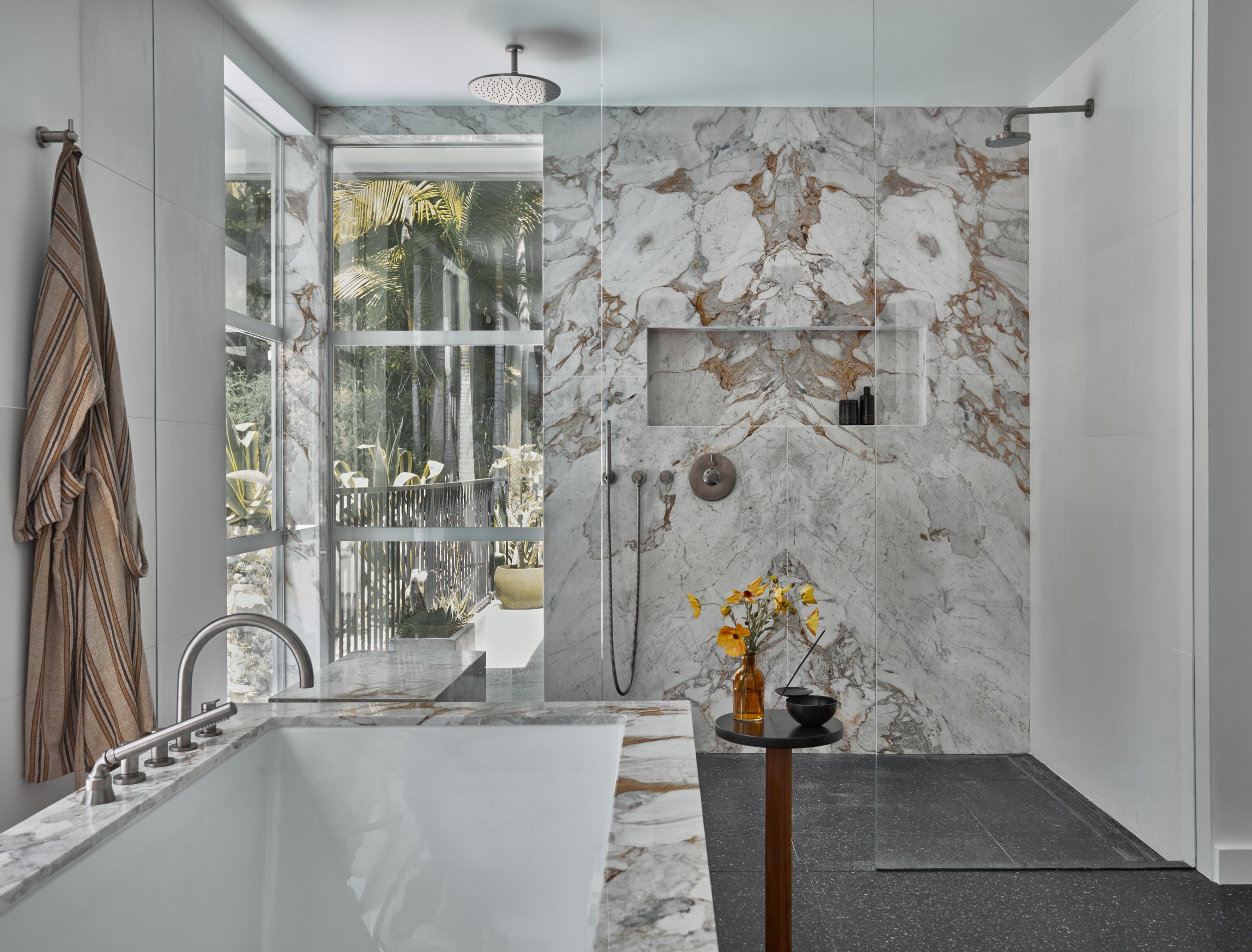 Nichols Canyon En-Suite