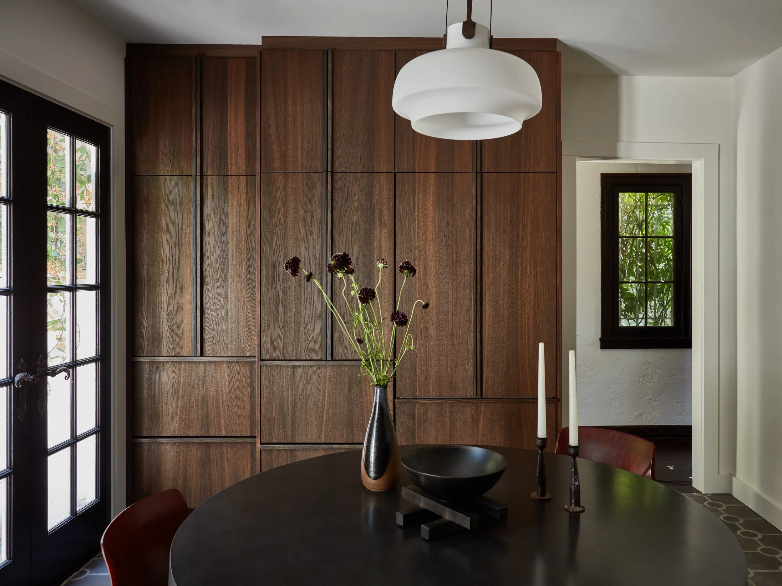 beau-geste-hollywood-townhouse-dining-table.jpg