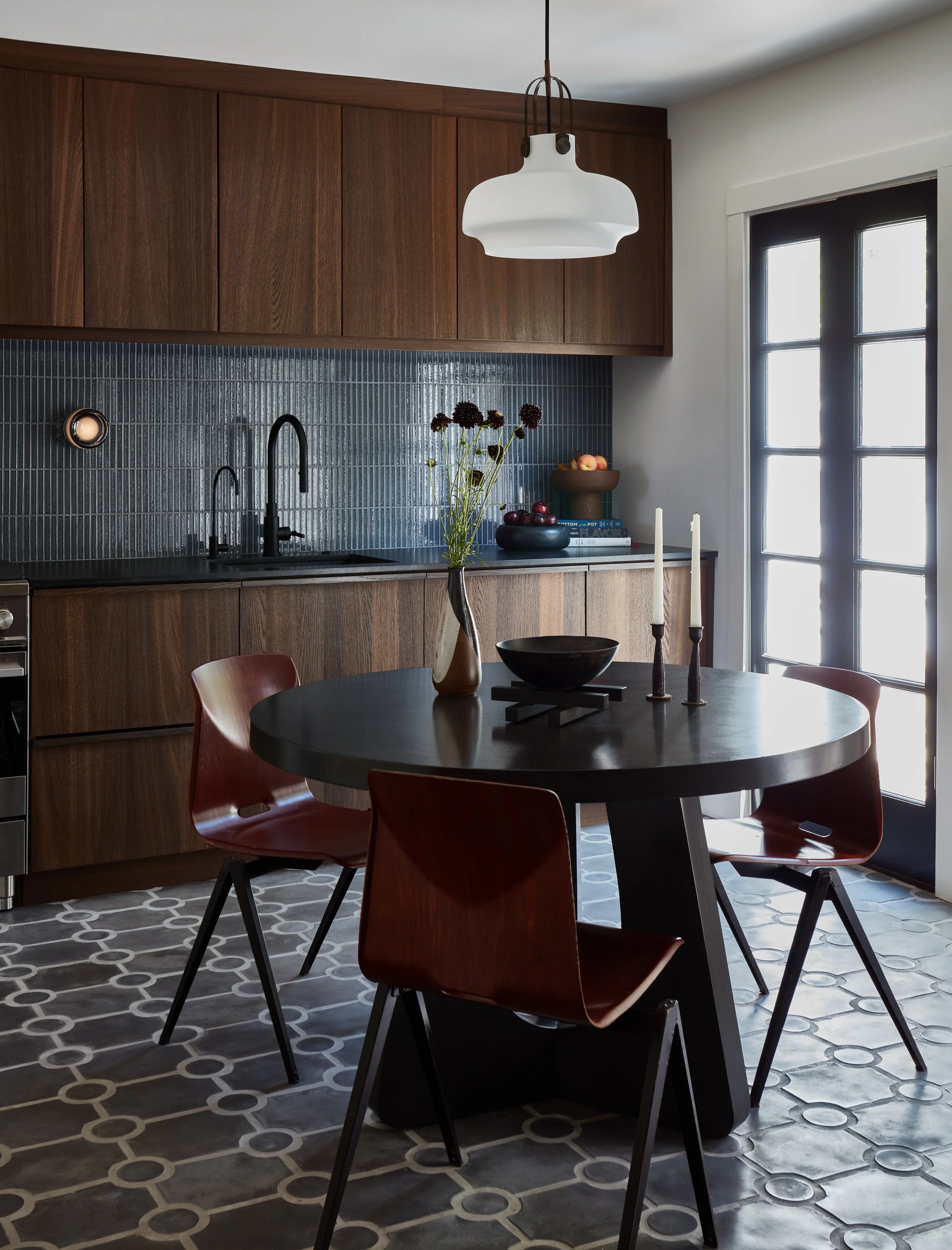 beau-geste-hollywood-townhouse-kitchen-dining.jpg