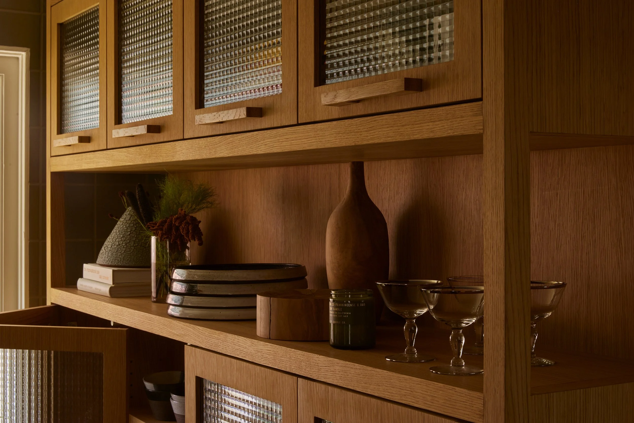 beau-geste_echo-park-contemporary-kitchen-winebar.jpg