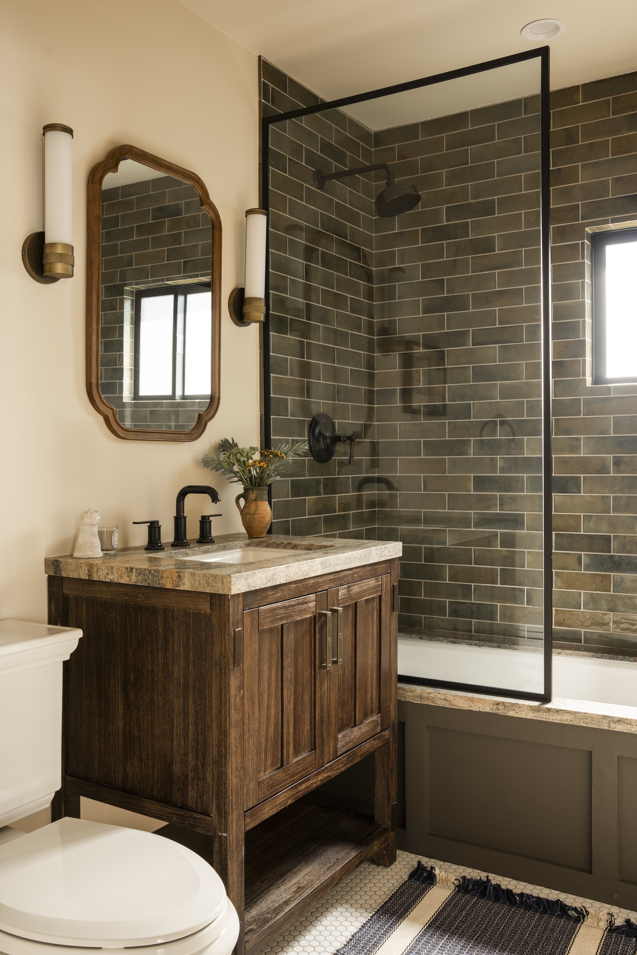 beau-geste-altadena-craftsman-bathroom.jpg