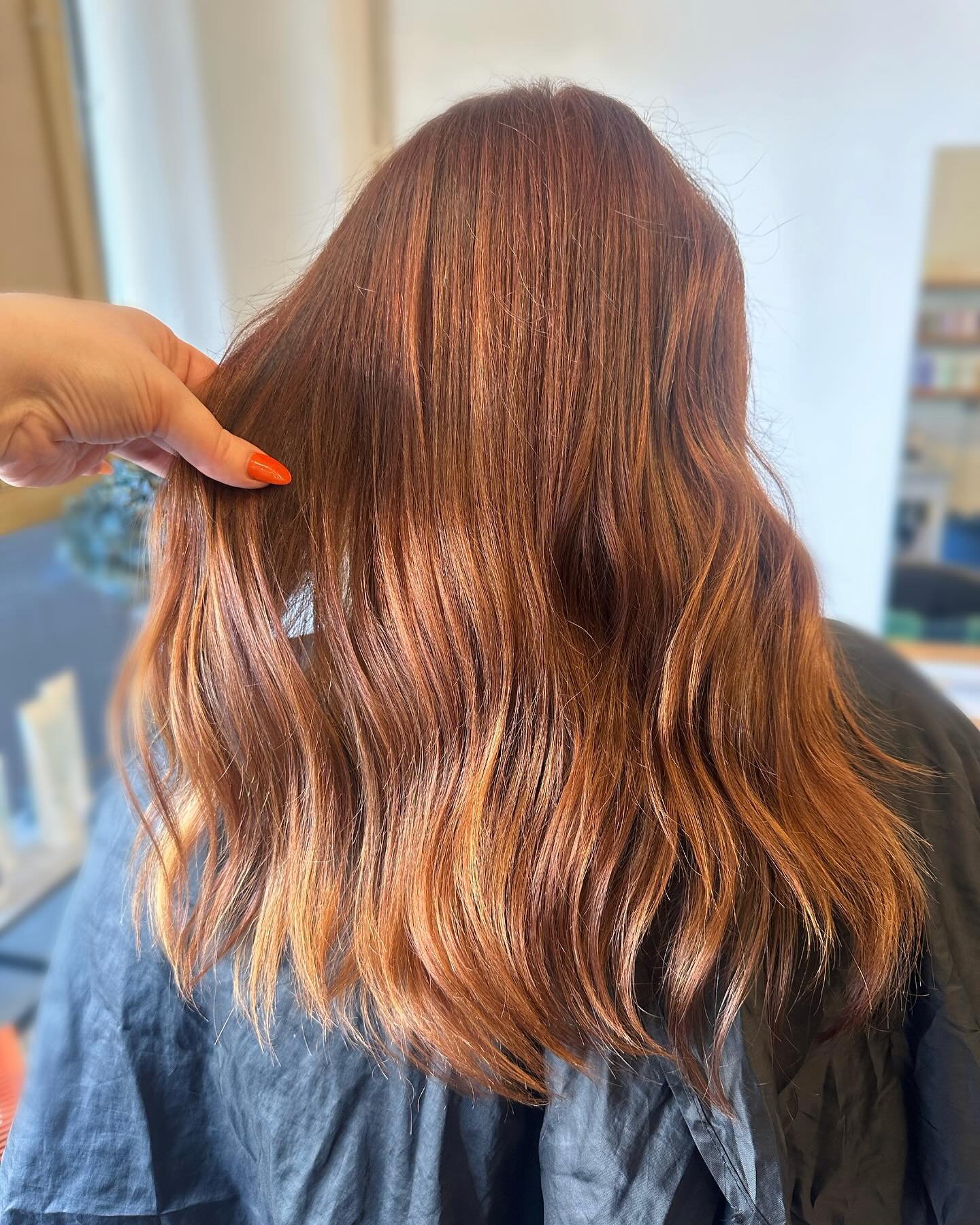 Red copper boss babe 🧡🥰

We love this hair transformation! We went from a dull brown colour to a stunning bold, red copper haircolour ❤️🧡. 
To create dimension we used two different levels of colour to achieve this look. 

We are loving this  hair