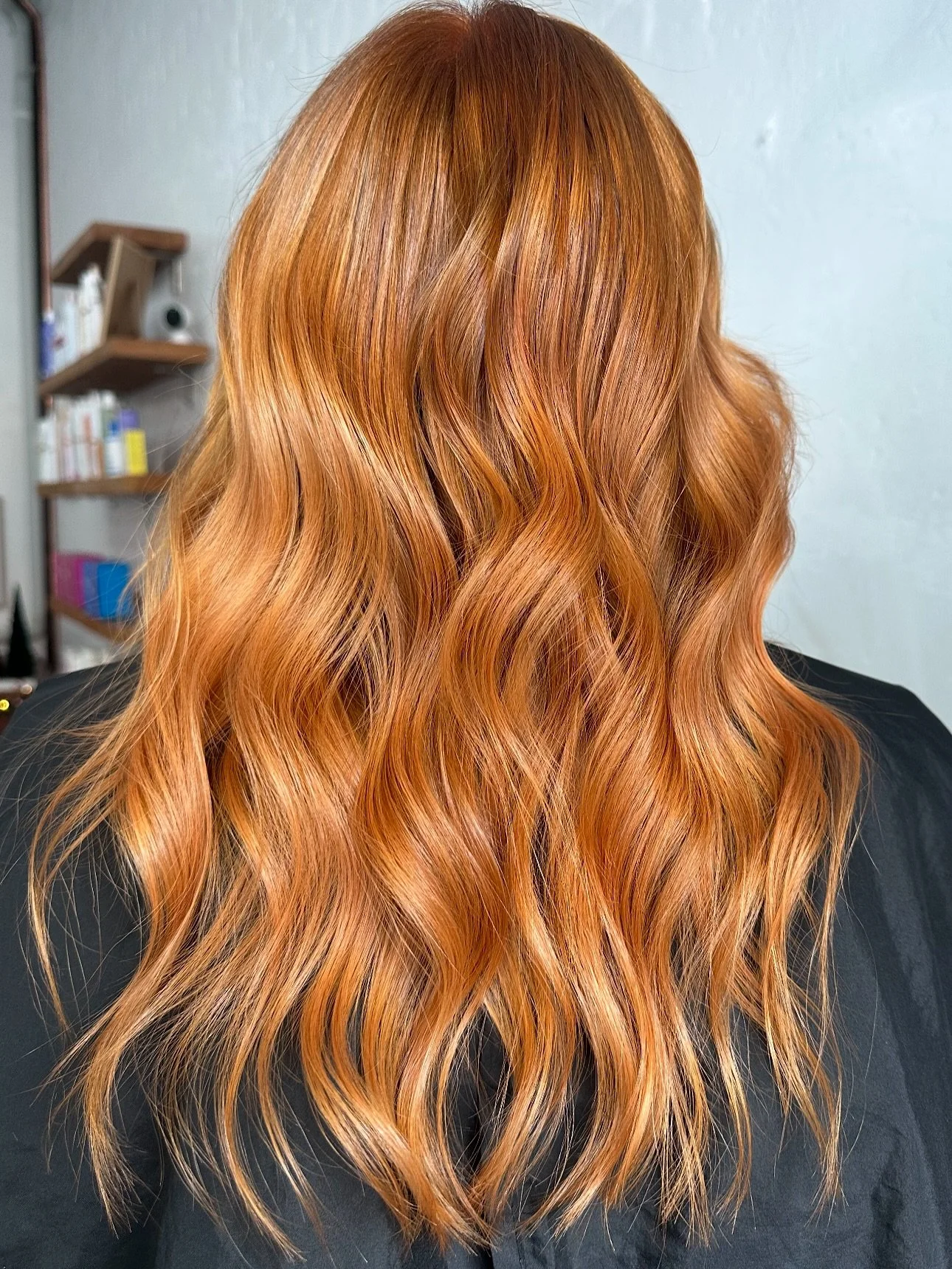 Fiery red hair 🧡🔥

We&rsquo;re so obsessed with this colour and the transformation is insane 

Book in today with the link in bio or DM! 

📍Hawthorn, Melbourne 

#salon35018 #redhair #gingerspice #warmtones #fireyhair #blowouts #bouncy #fire #hair