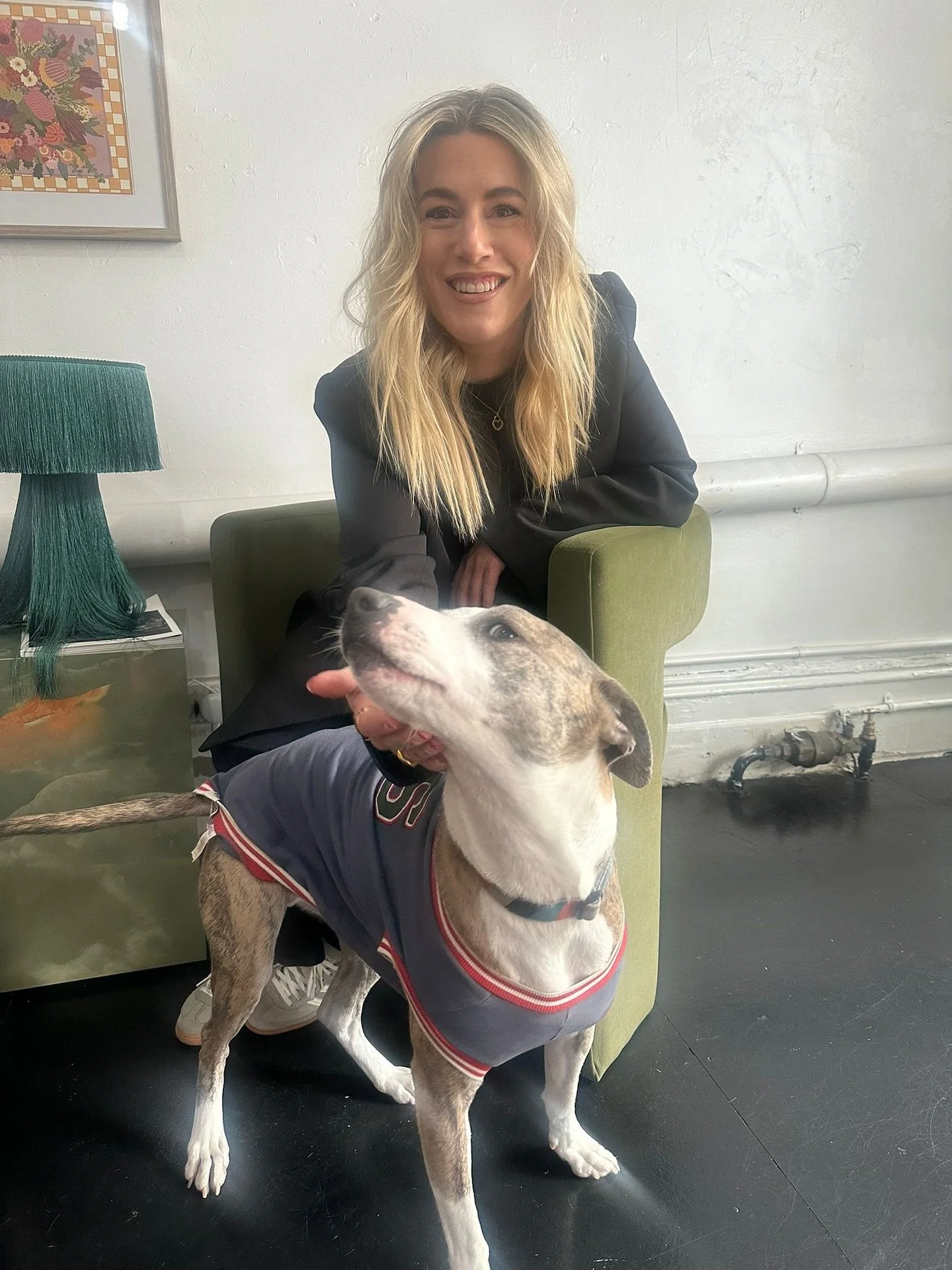 Meet Katie! 💛✨

The third-best thing to come out of Yorkshire - right after Ed Sheeran and the Yorkshire pudding - is our very own Katie!

She&rsquo;s warm, funny, and brings endless laughter to the salon. A blonde specialist and balayage lover, Kat