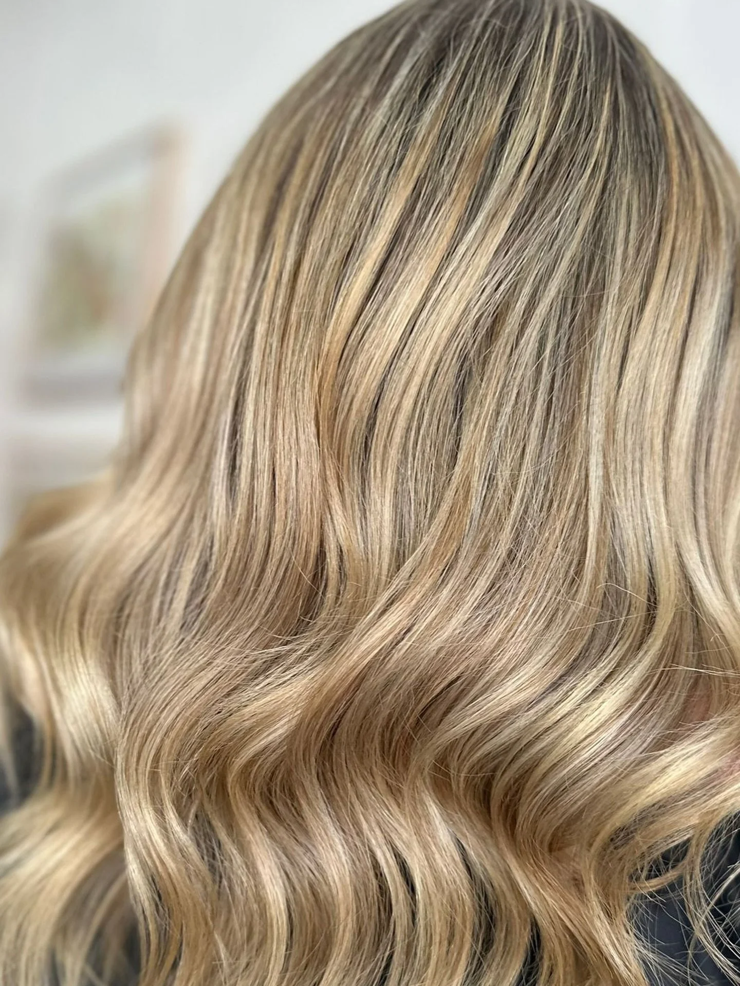 Stunning bright blonde 😍

Book your appointment today - link in bio or DM! 

💇&zwj;♀️ by @katie.lewis_hair 
📍Hawthorn, Melbourne 

#salon35018 #melbournehair #blondehairmelbourne