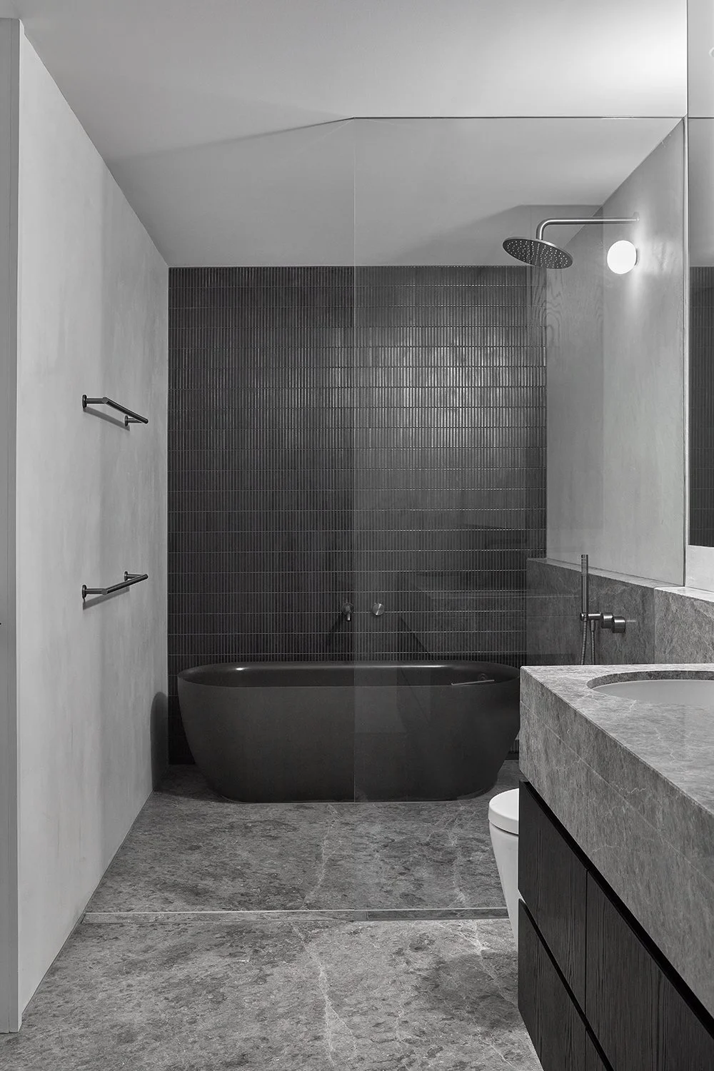 8 Reasons Why Microcement Bathrooms Are Trending in 2024 ??? Seamless ...