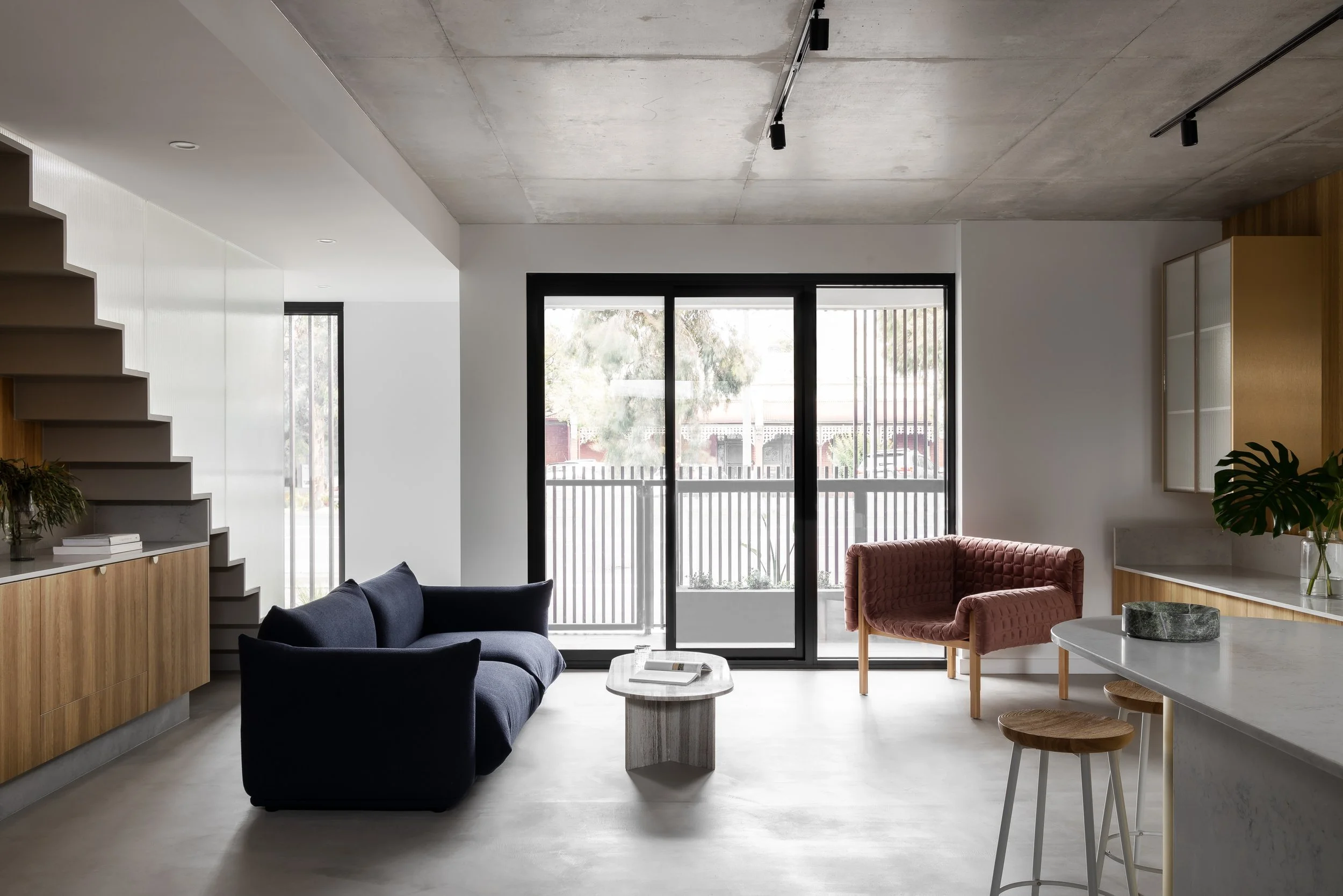 The Best Microcement Applications for Modern Homes — Seamless Overlays