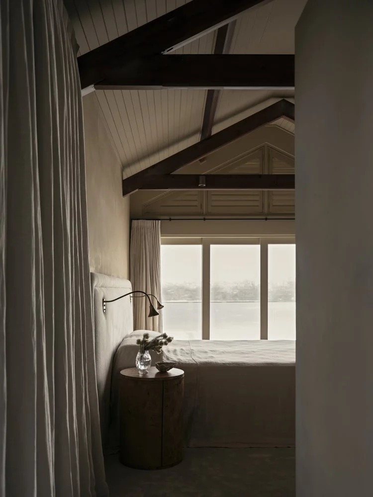 Seaside Bungalow – by Handelsmann + Khaw