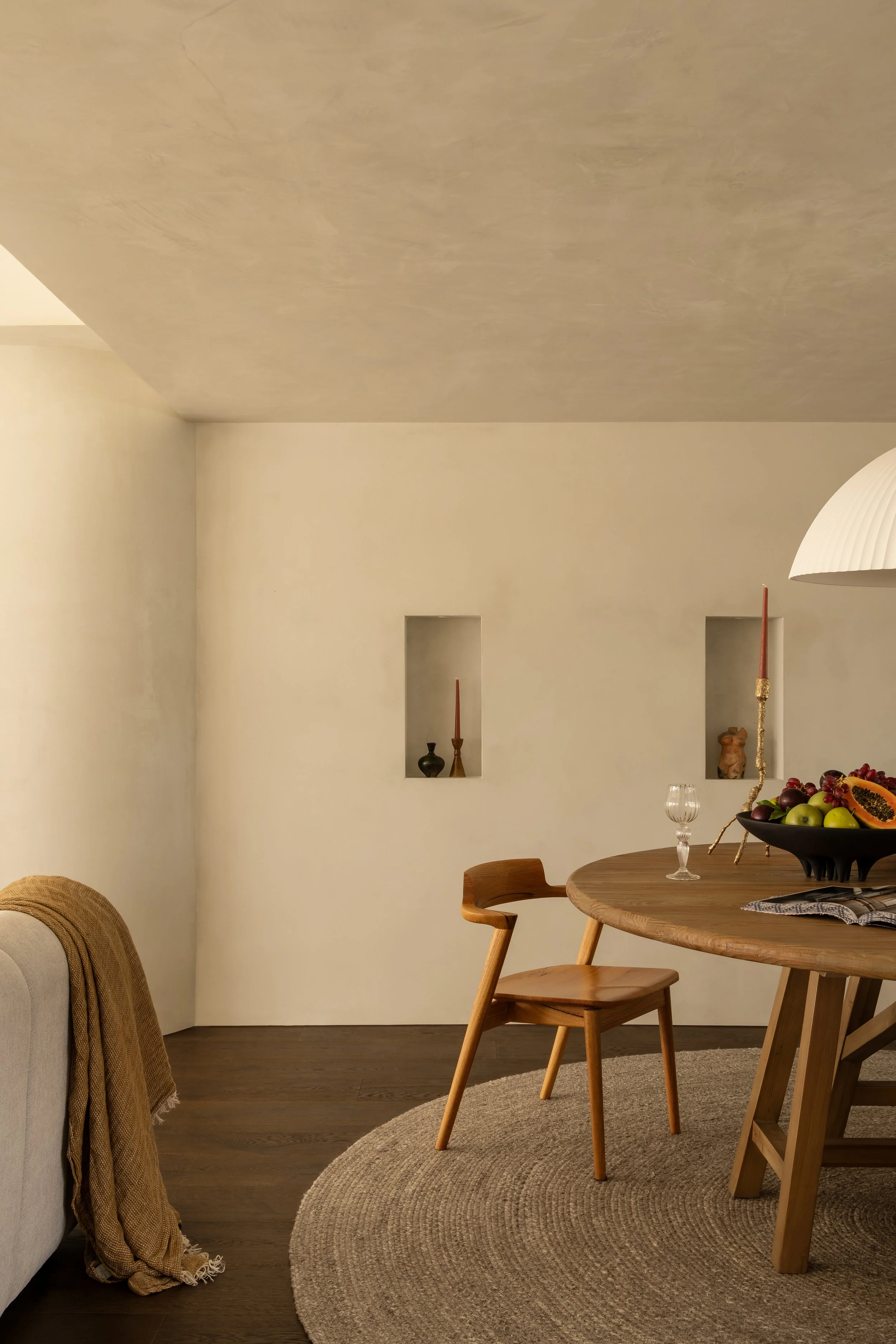 minimalist microcement interior 