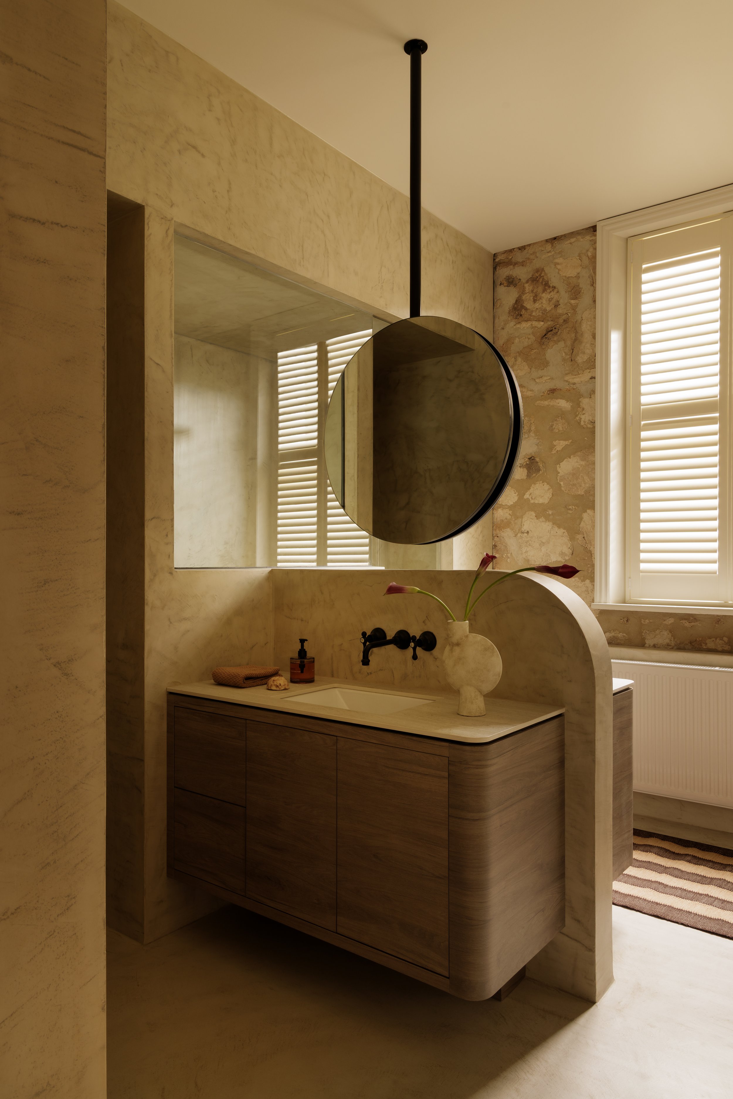 microcement bathroom