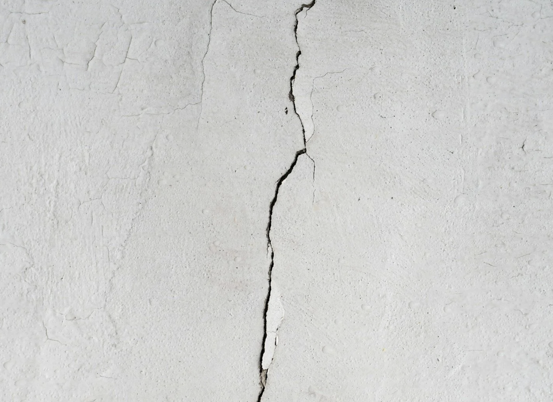 Is Your Concrete Surface Suitable for a Microcement Overlay? A Checklist