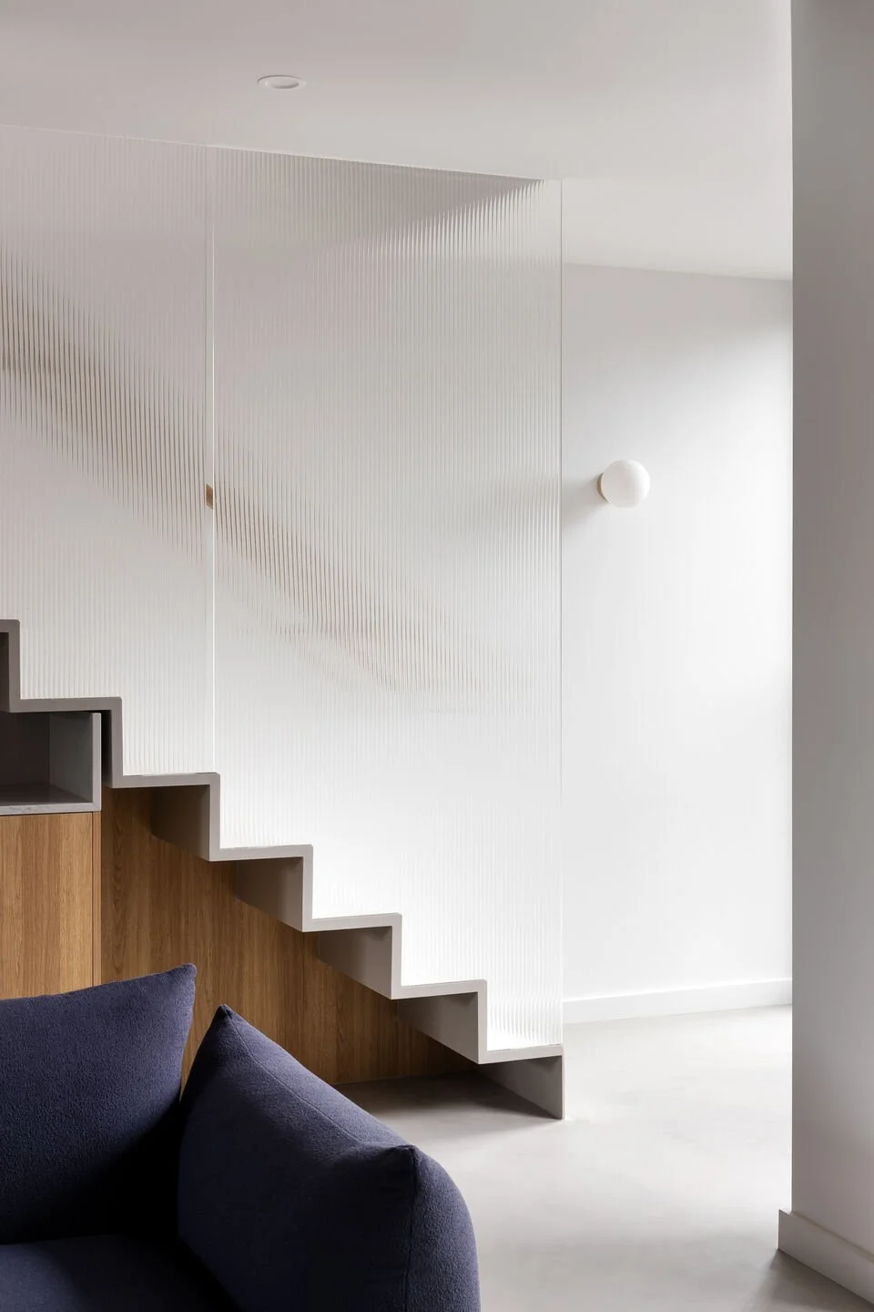 fluted glass balustrade