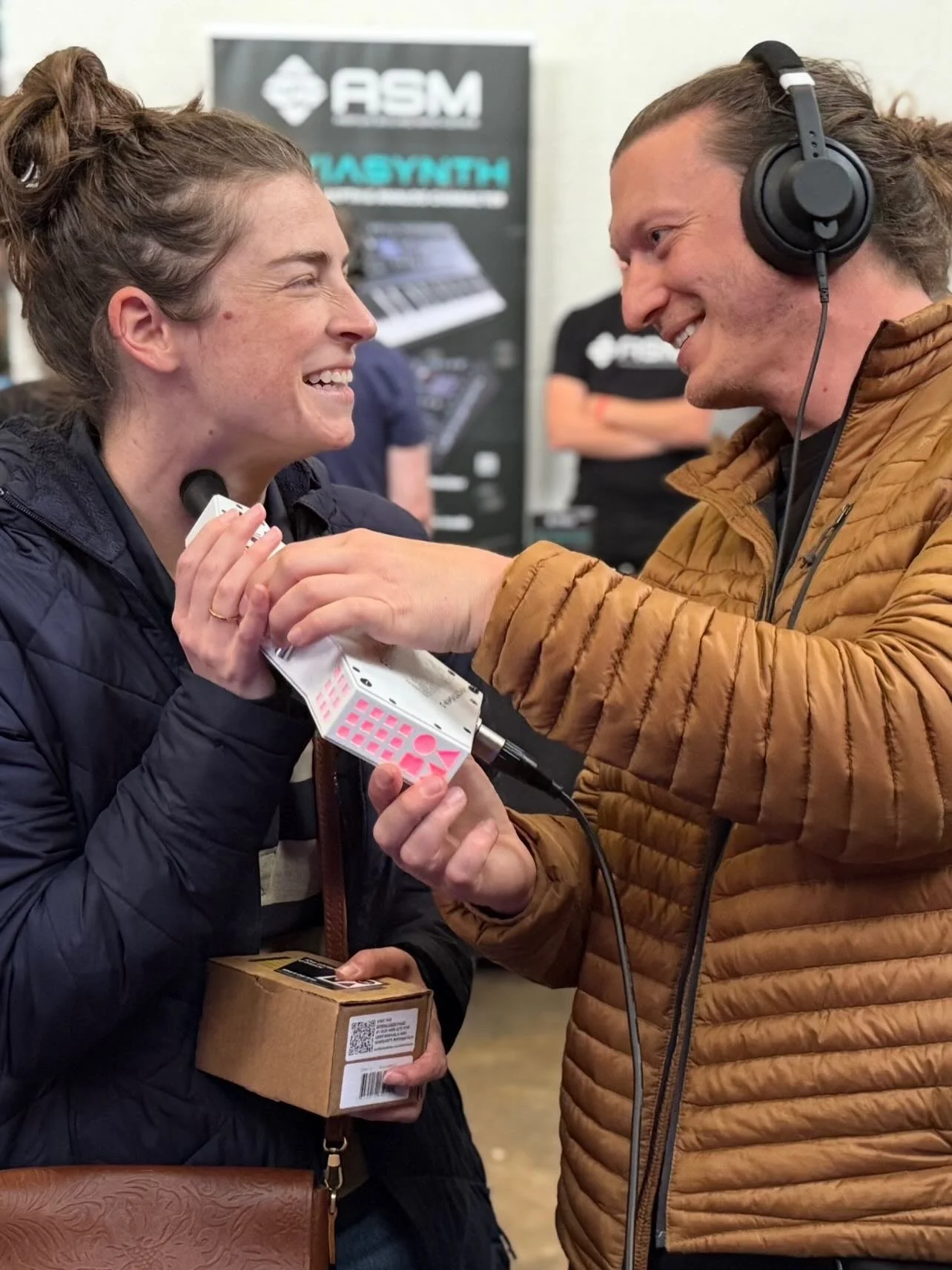 Day 2 of the Portland @synthexpo with @controlvoltage! Thank you for coming to check out SOMA and hanging with SOMA US! See you next time! 

@bbartokk