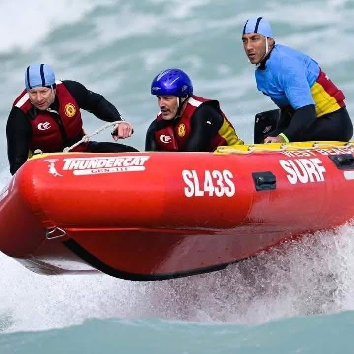 ⭐️ Congratulations to our West Beach SLSC IRB Team who competed in the Sharkskin SA IRB Series Carnival 4 at Beachport on the long weekend 💛❤️

Saturday's racing was a great test of skills with some nice waves and lots of fun! Unfortunately due to b