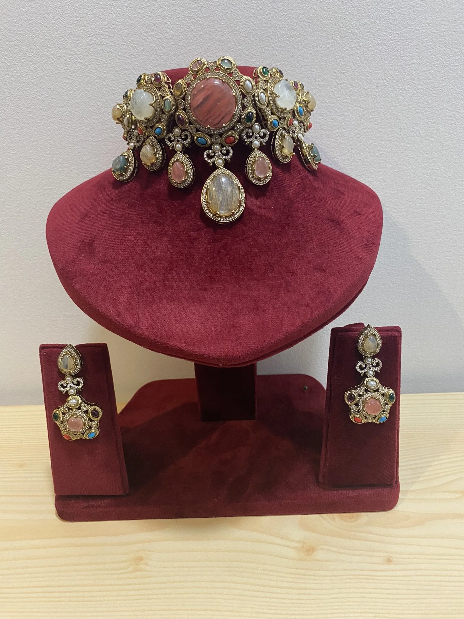 Fusion Set with Mona Lisa Stones