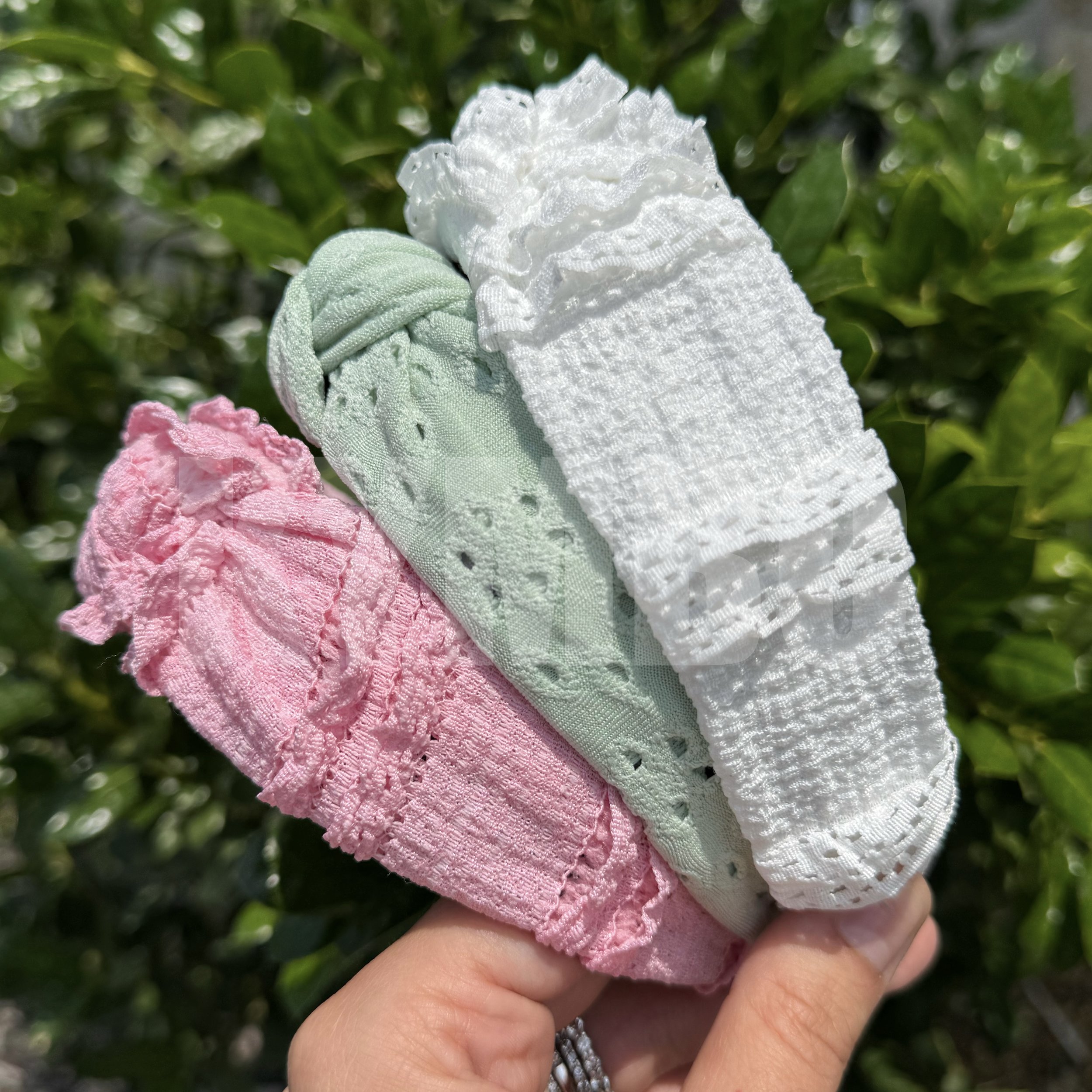 EYELET A KNOTTED HEADBANDS