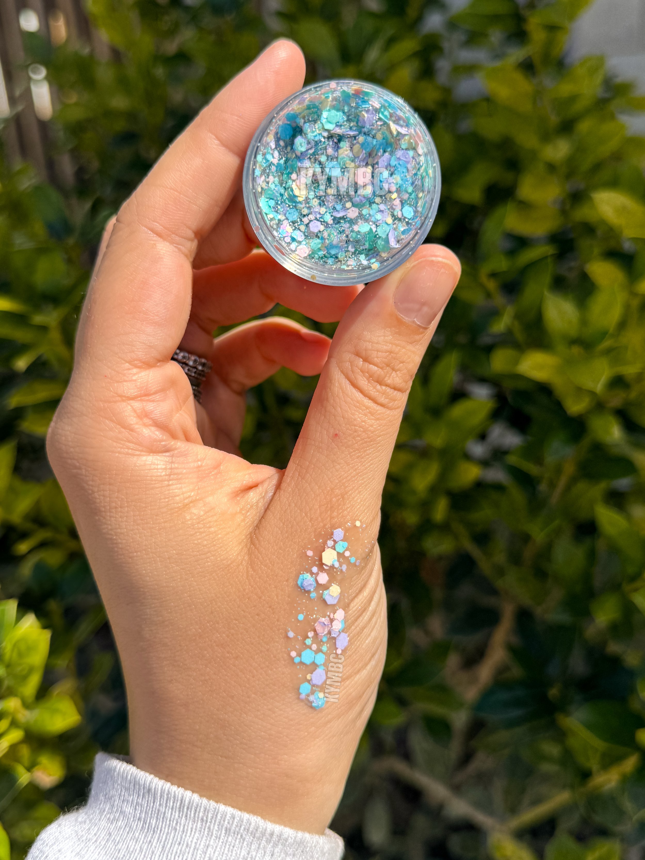 BUNNY HOP HAIR GLITTER