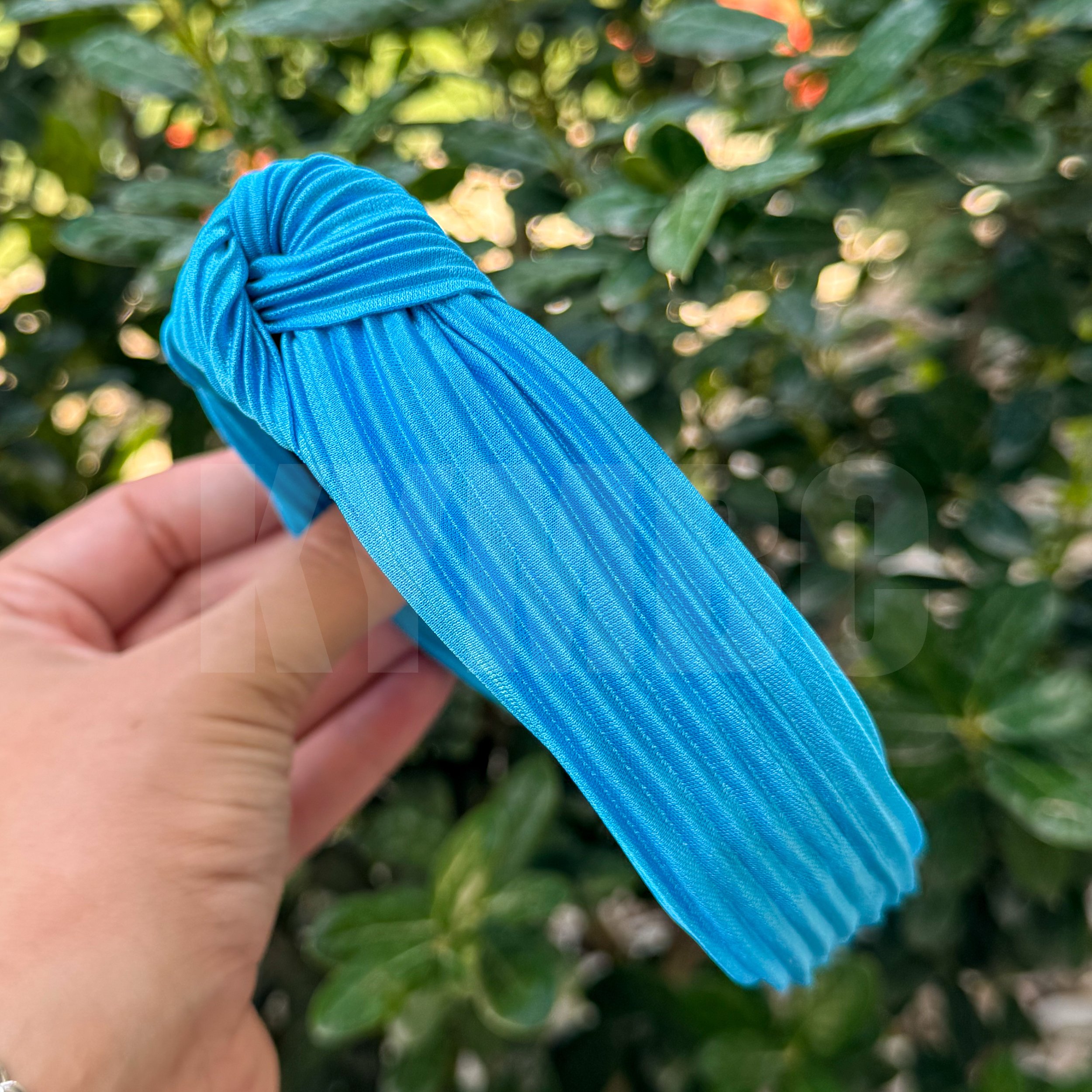 PLEATED KNOTTED HEADBANDS