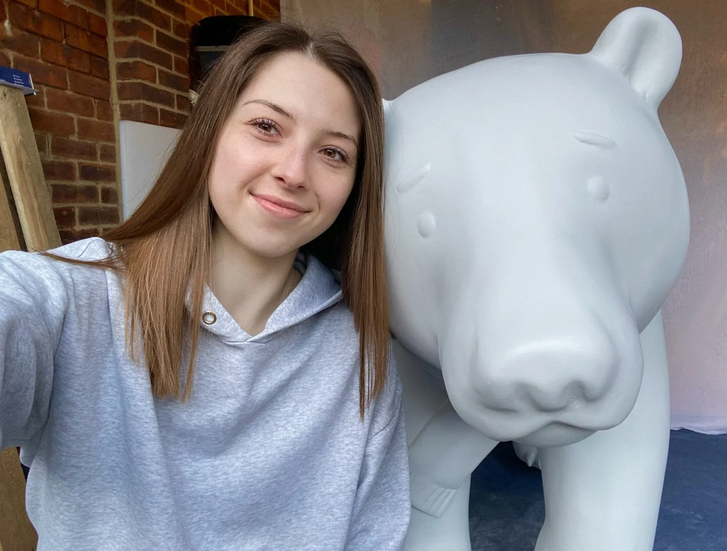 Hello everyone, hope you&rsquo;ve enjoyed the sunshine while it lasted ☀️ Excited to start sharing a bit more of my bear with you all ☺️

🐻 For anyone that doesn&rsquo;t know, I have been given the opportunity to bring this little bear to life as pa