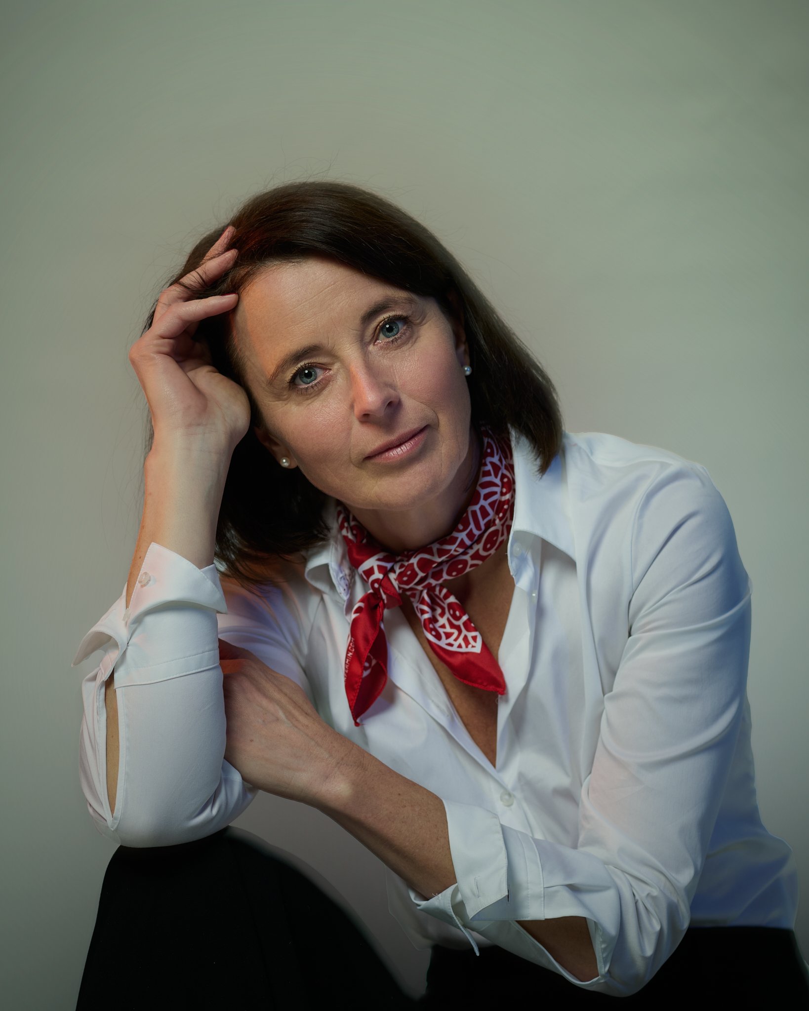 22-Jelka Pekolj_Look1_25-11-08_0384 1 1.jpg