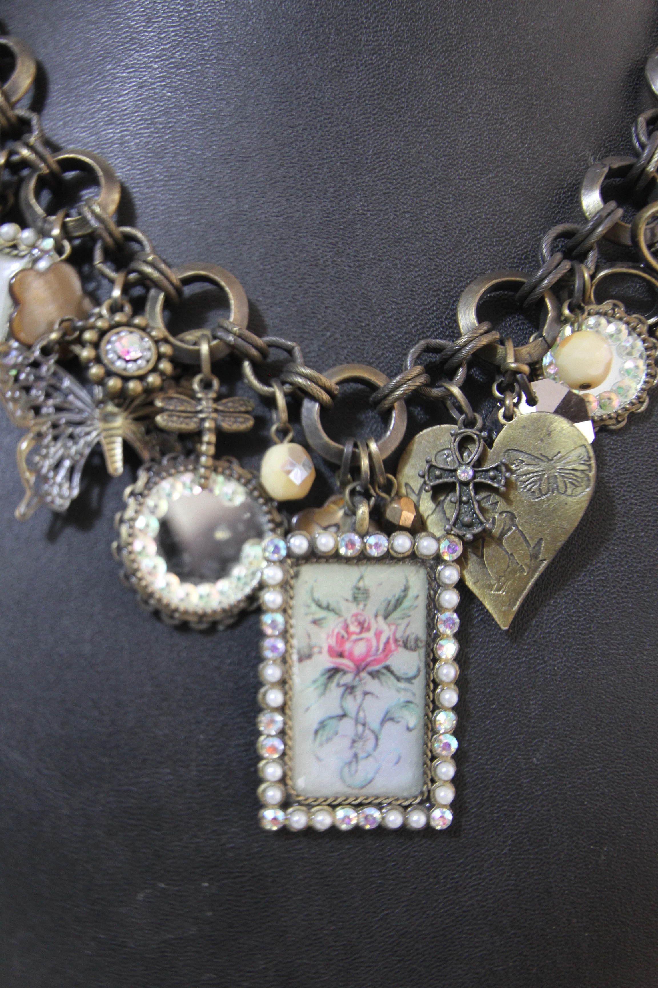Maxi Pendant Necklace