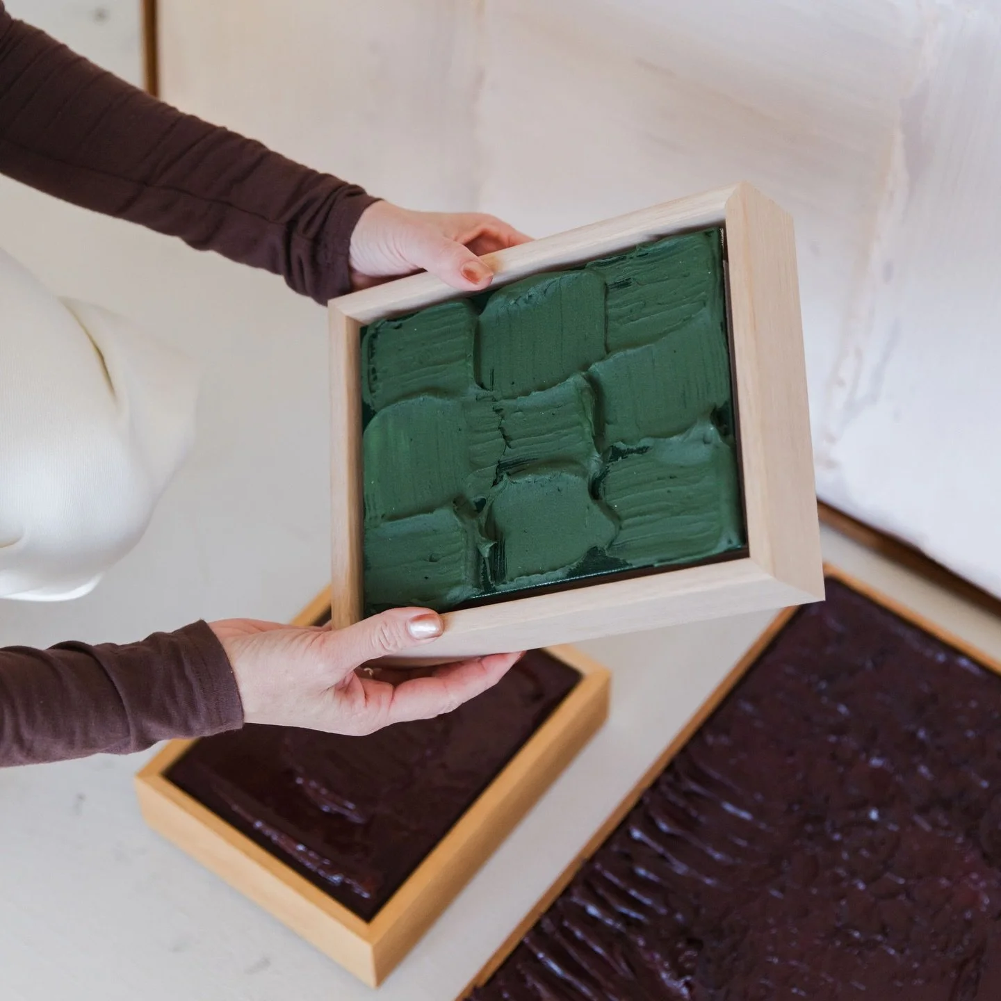 A well overdue catch up over seas and time zones with our creative friend - artist Hannah of Hannah Jane Art. Over the Summer, Hannah moved into her first studio space and shares her journey to this point over on our Journal. 

Contact us to schedule