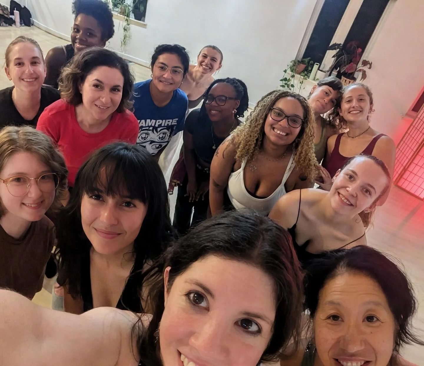 TONIGHT — 7 PM
This fun, beginner-friendly class invites you to explore the rich and evolving art of bellydance (raqs sharqi) in a body-positive, inclusive space. This pop-up combines accessible technique with playful combos, encouraging self-