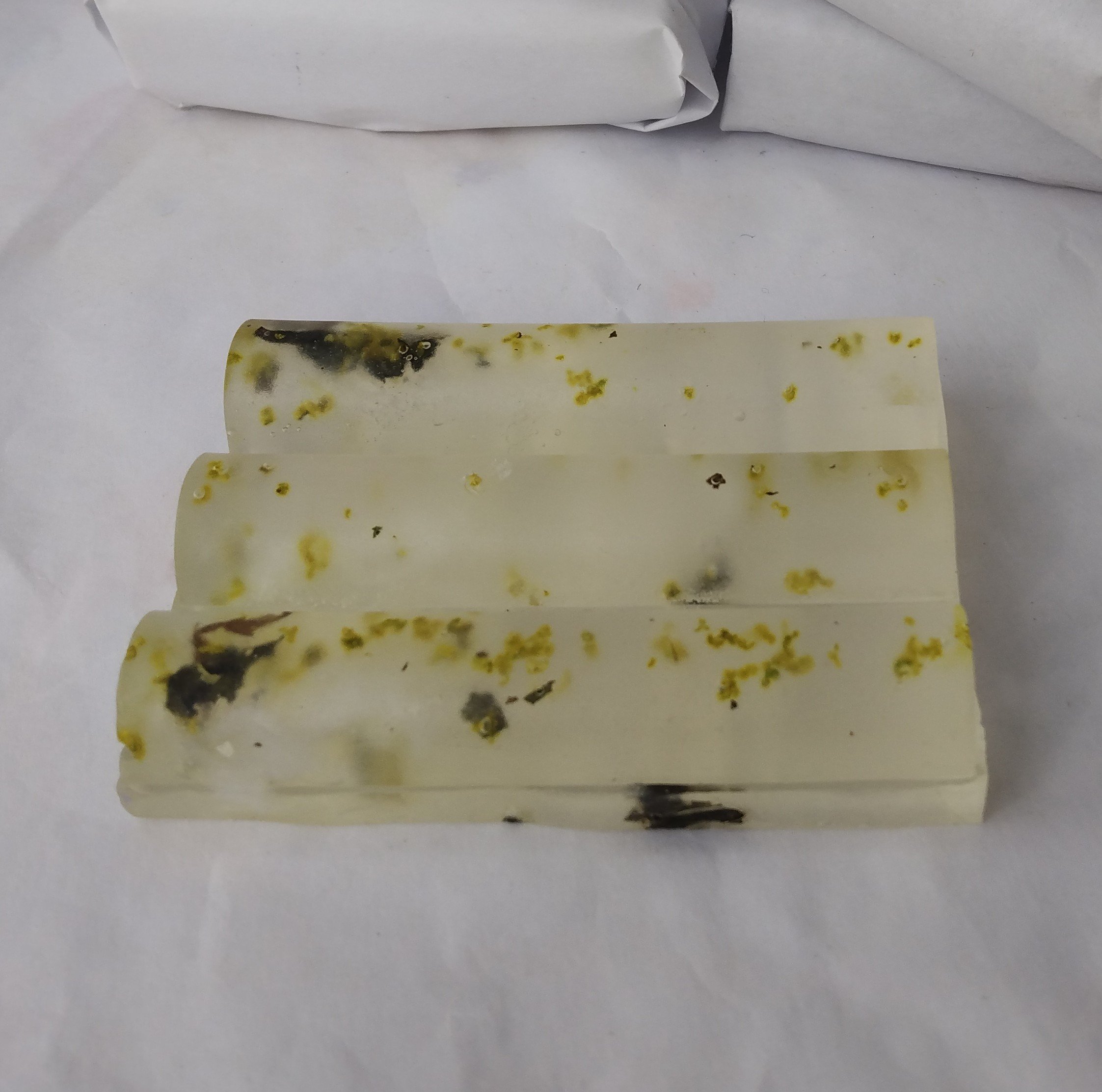 massaging handcrafted body bath soap bars peppermint lime lemon lavender coconut oil natural safe