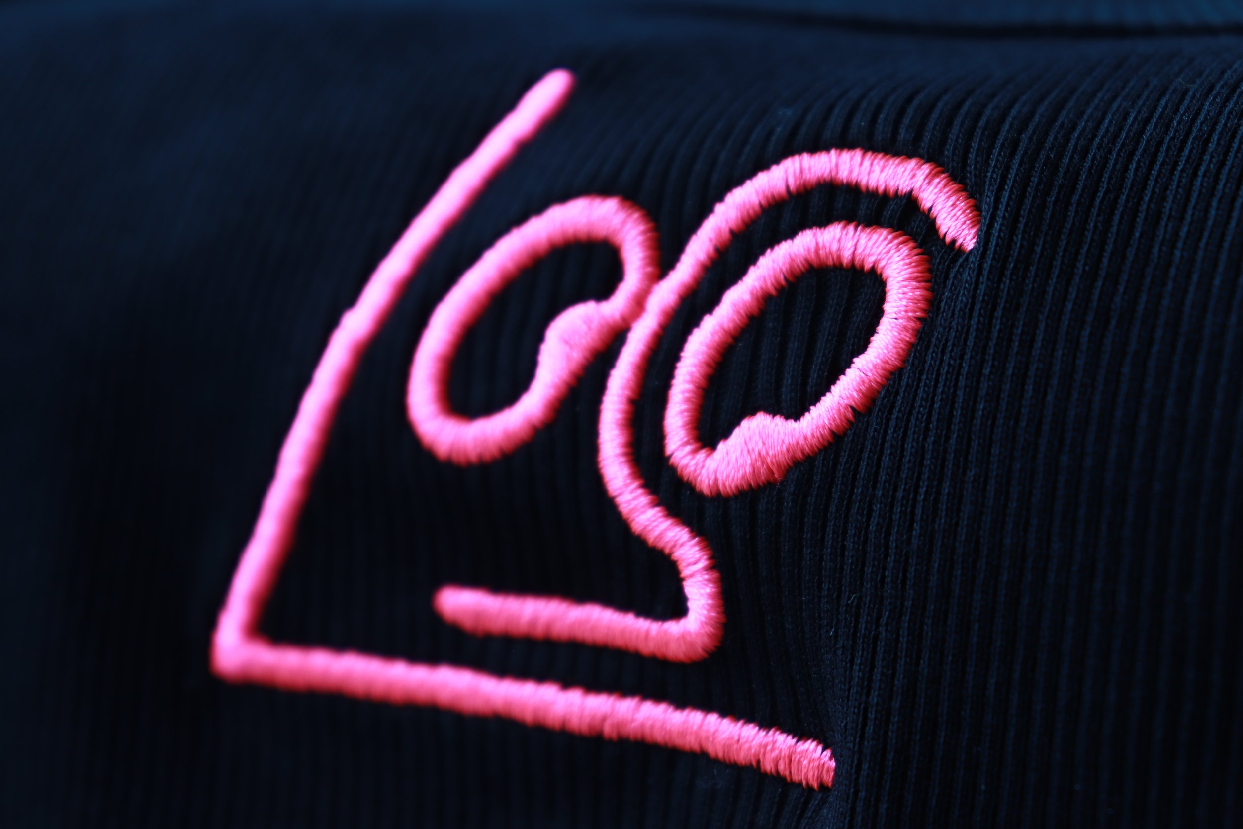 LOSO Pink Face Tank Detail.JPG