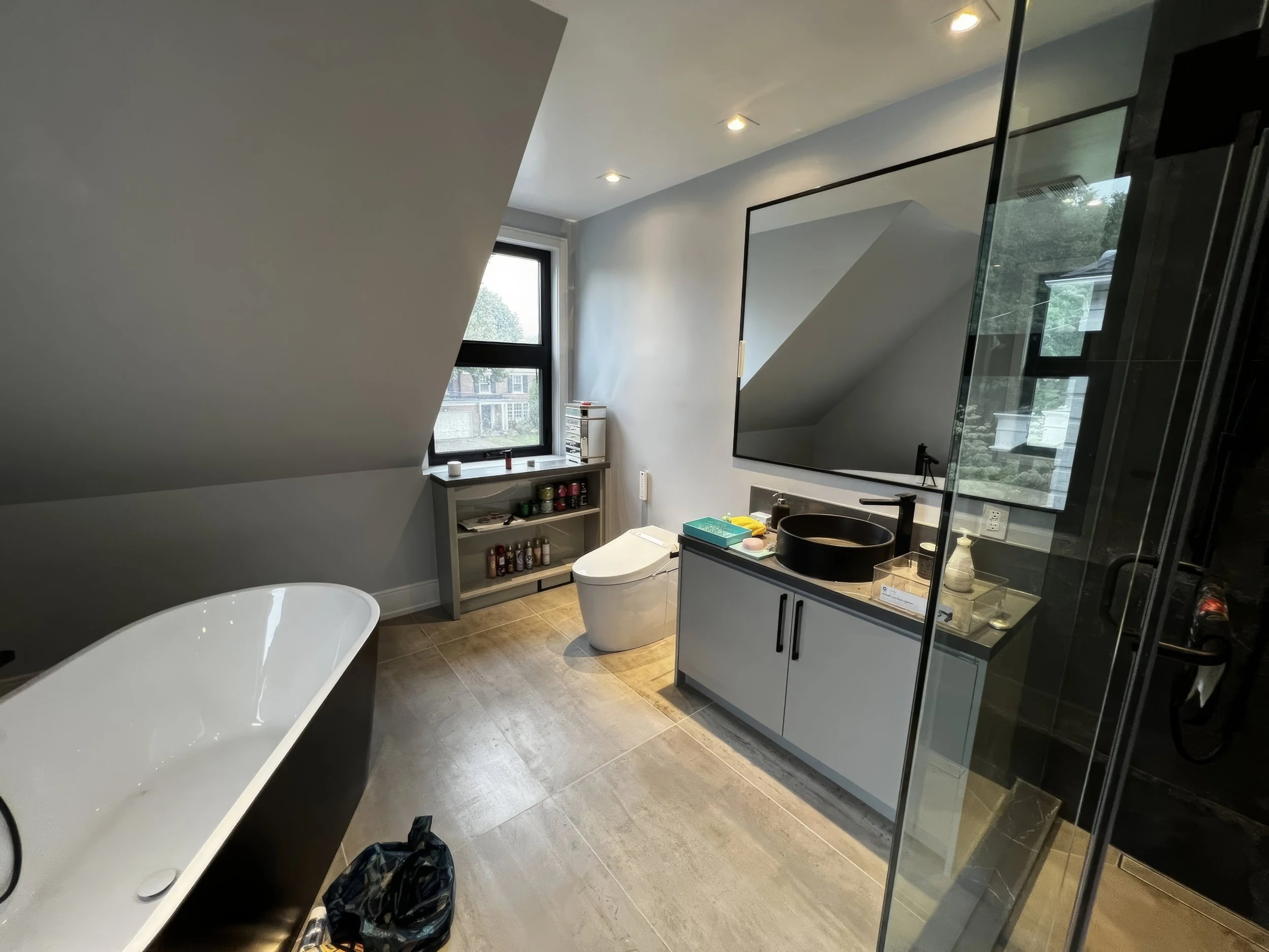 modern-bathroom-freestanding-tub-vanity-design.jpg.jpg