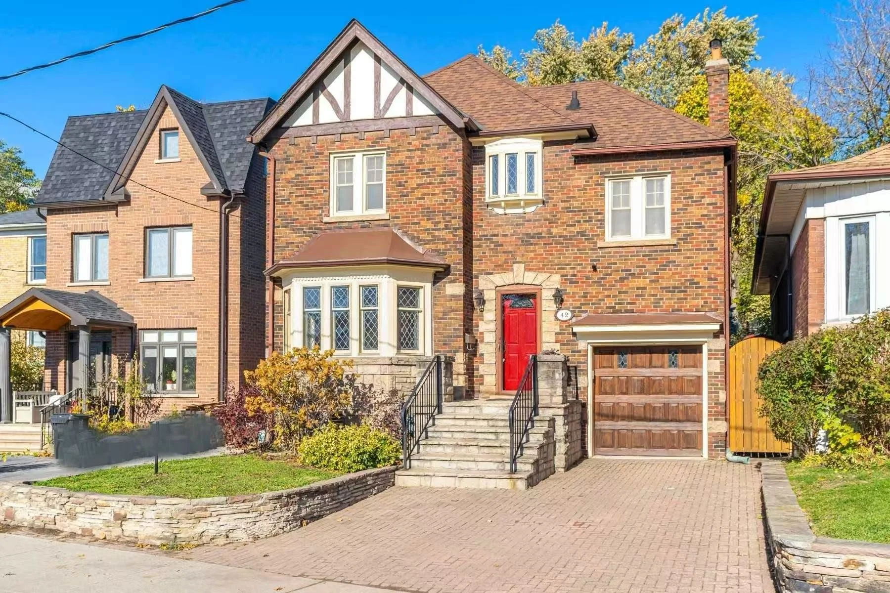 42 Toronto