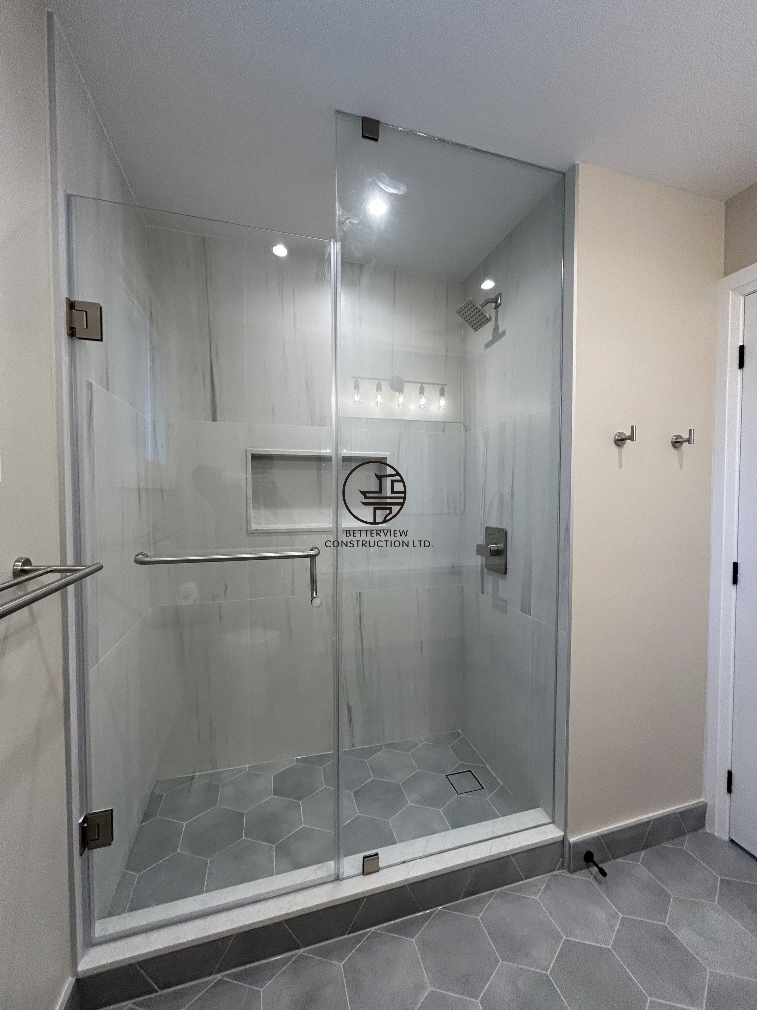 frameless-glass-walk-in-shower-modern-bathroom-renovation-toronto.jpg.png