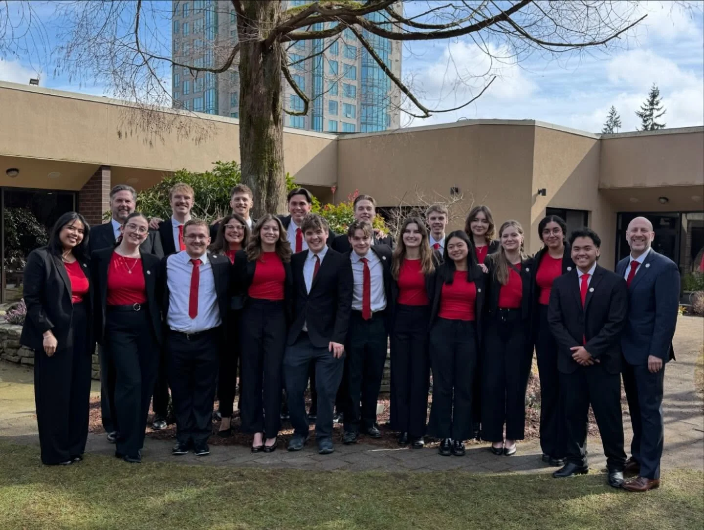 2026 Enactus Western Regionals Recap!!💛

🏆 1st Place - Innovation &amp; Impact Challenge powered by Enactus Alumni (@papertrail.ok)

🏆 1st Place - Canadian Tire Environmental Sustainability Challenge (@papertrail.ok)

🏆 2nd Place - Desjardins Com