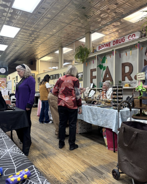 July 4th Art Market @ FARM CAFE!