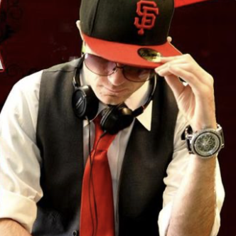 SATURDAY: DJ HOTW1RE