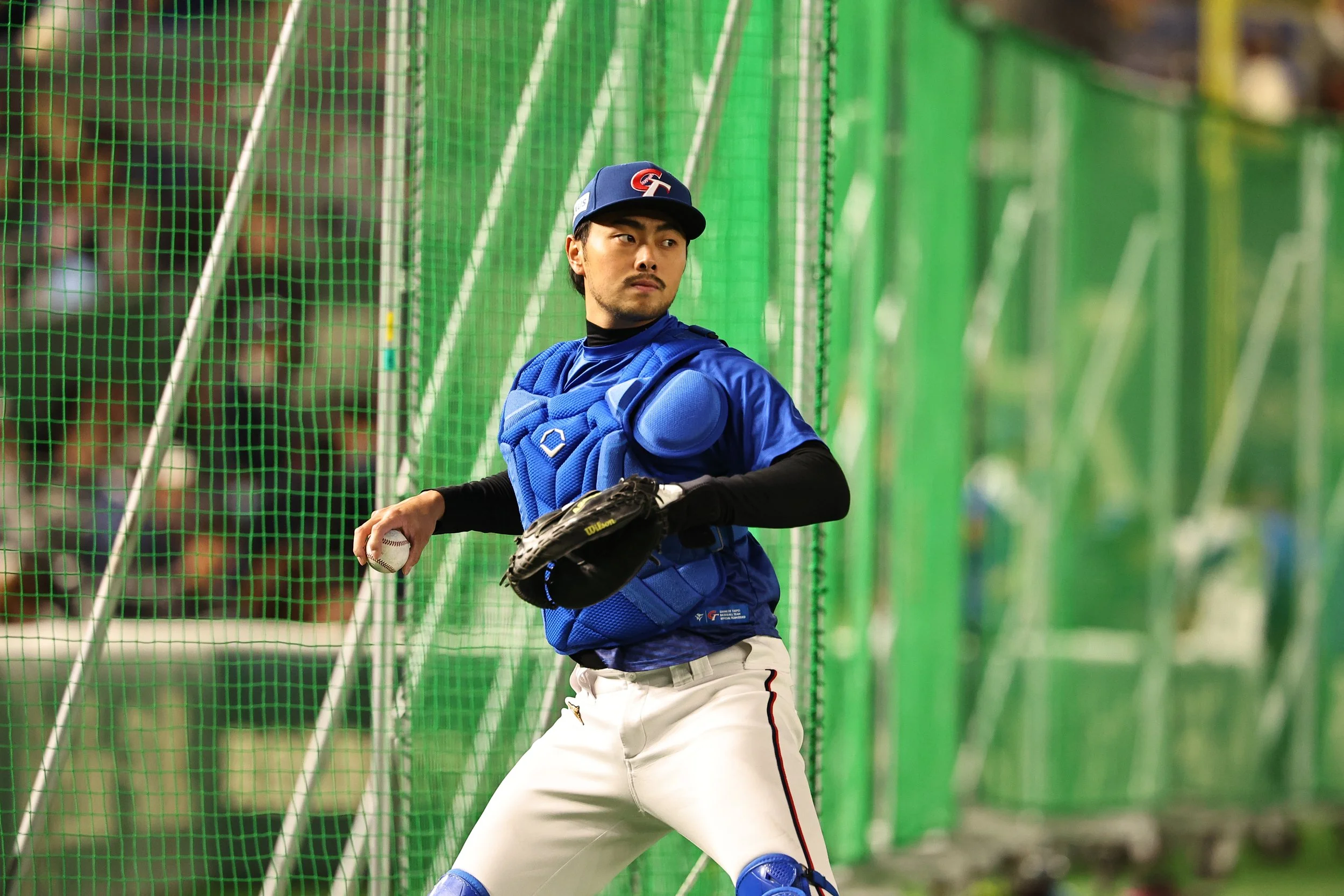 Copy of HERO HITO_07.JPG