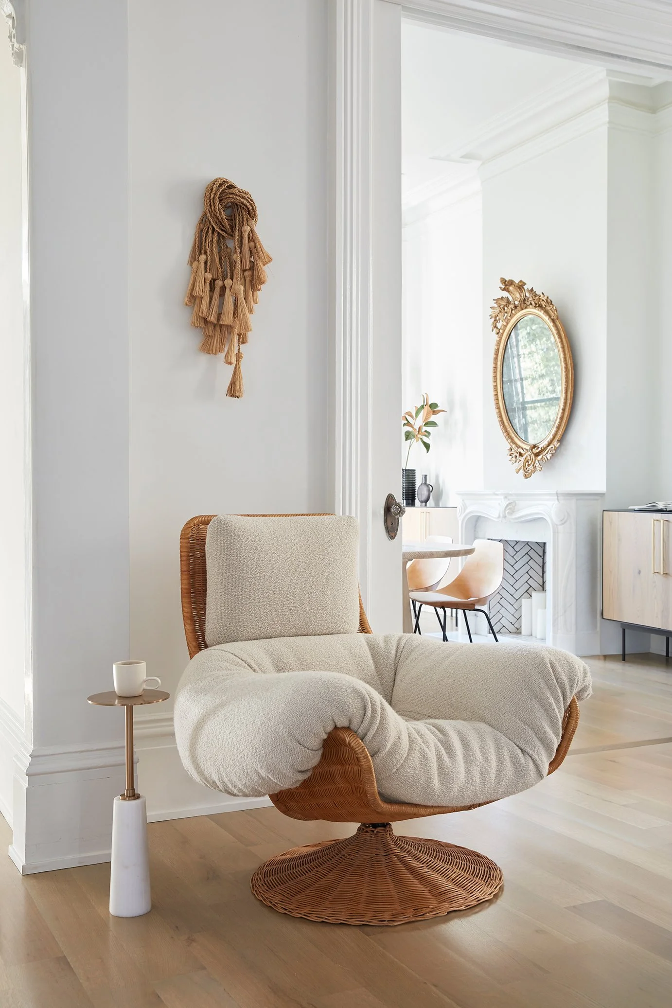 DM1219_ErinHiemstra__ENTRYWAY-5015_HERO_R.jpg