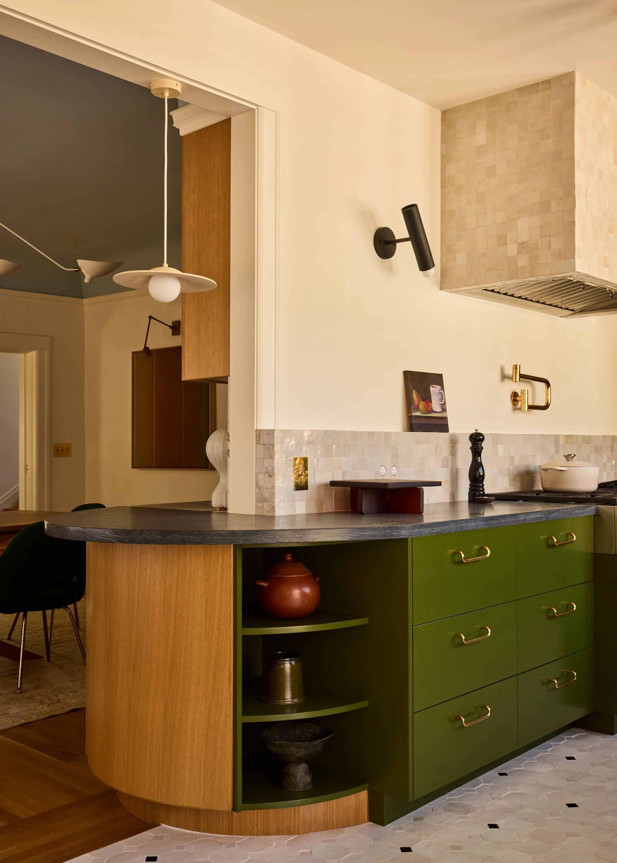 Plaza-Drive_Kitchen_009.jpg