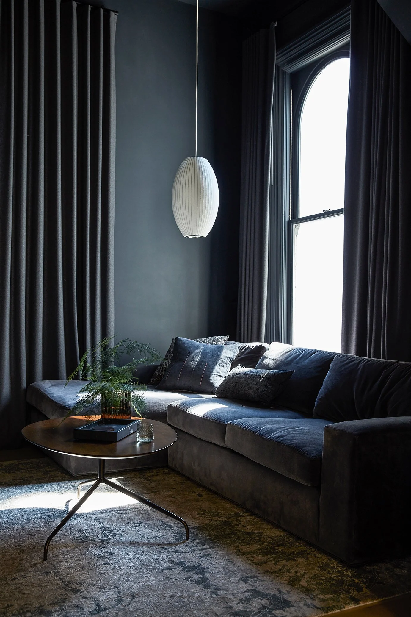 DM1219_ErinHiemstra__LIVINGROOM_V4-4739_HERO_R.jpg