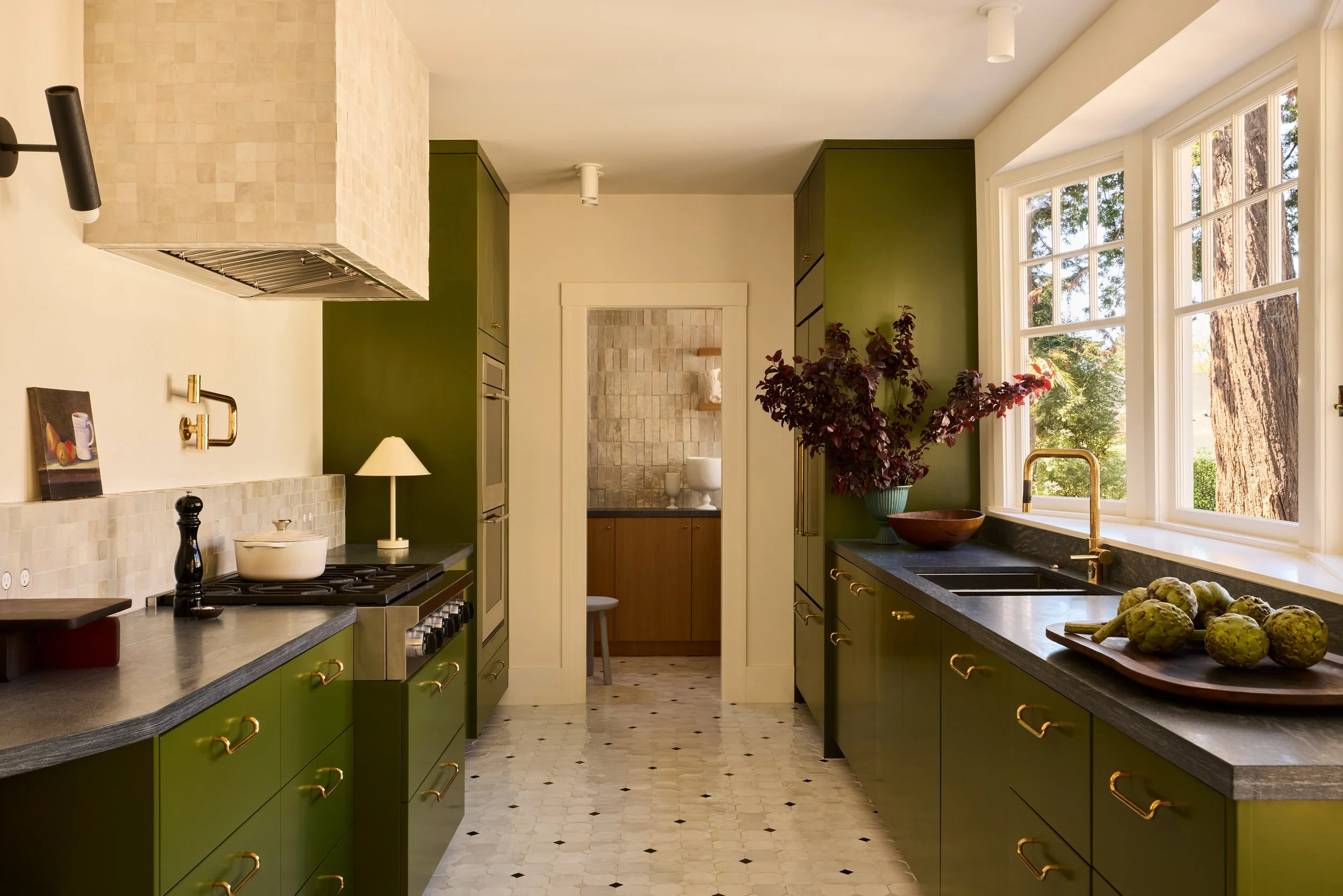 Plaza-Drive_Kitchen_005.jpg