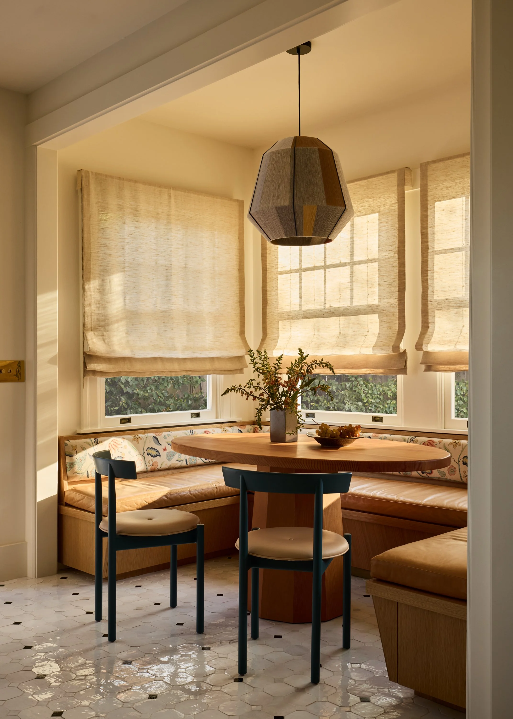 Plaza-Drive_Kitchen-Dining_018.jpg