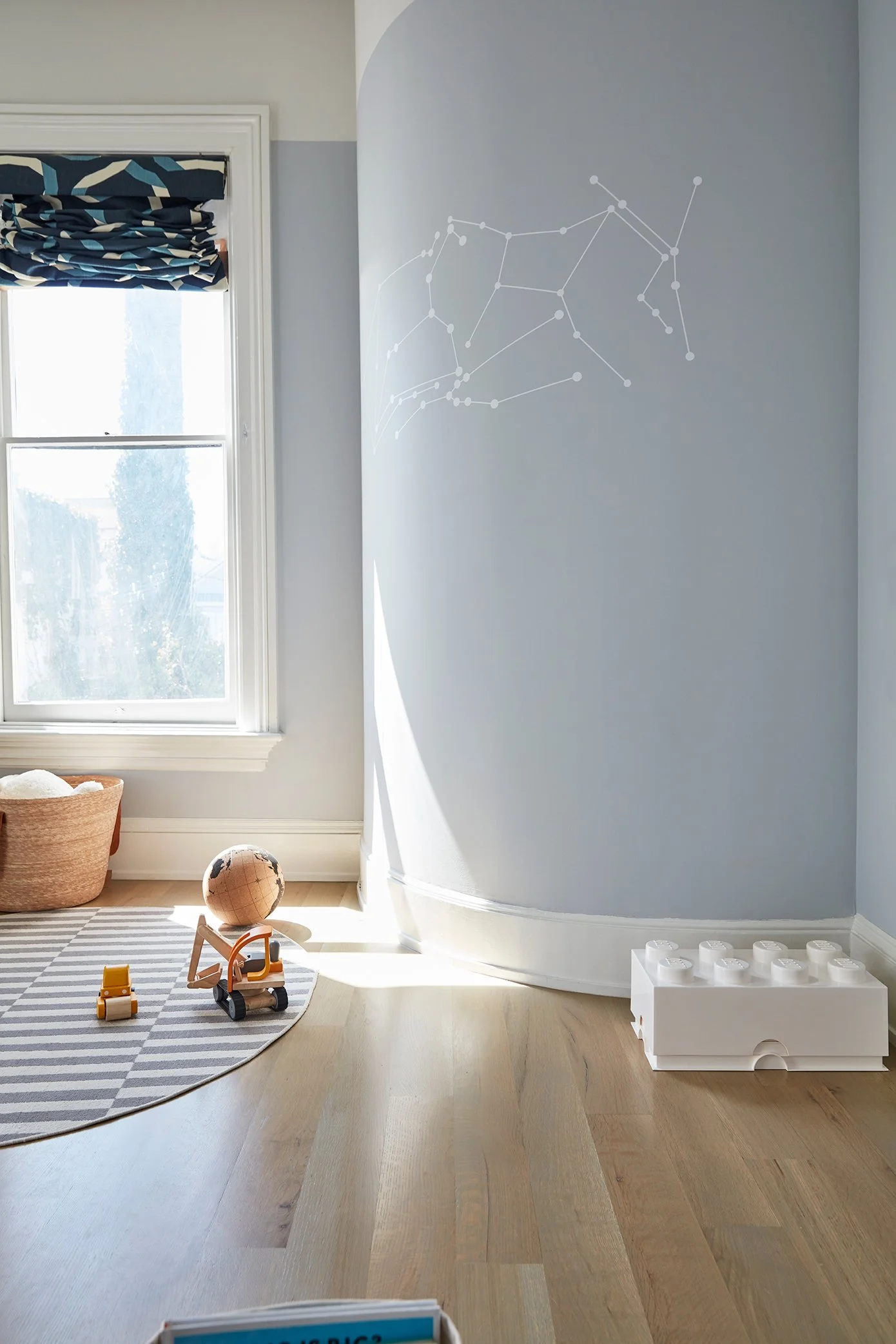 DM1219_ErinHiemstra__TODDLER_ROOM_V2-4673_HERO_R.jpg