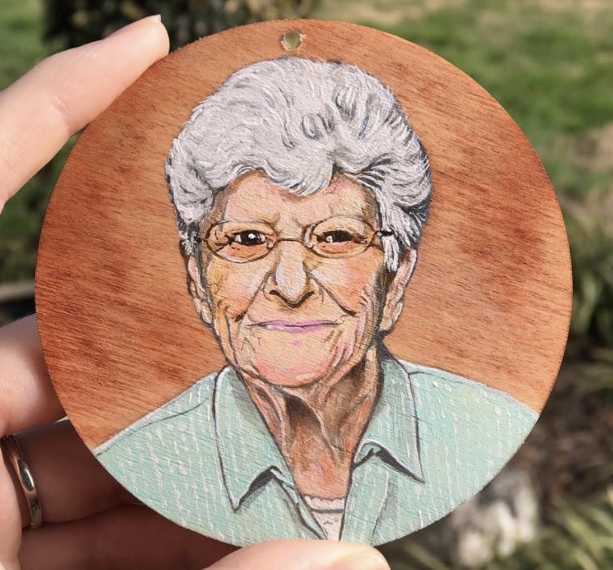 AlyseKeithPeopleOrnament8.jpeg