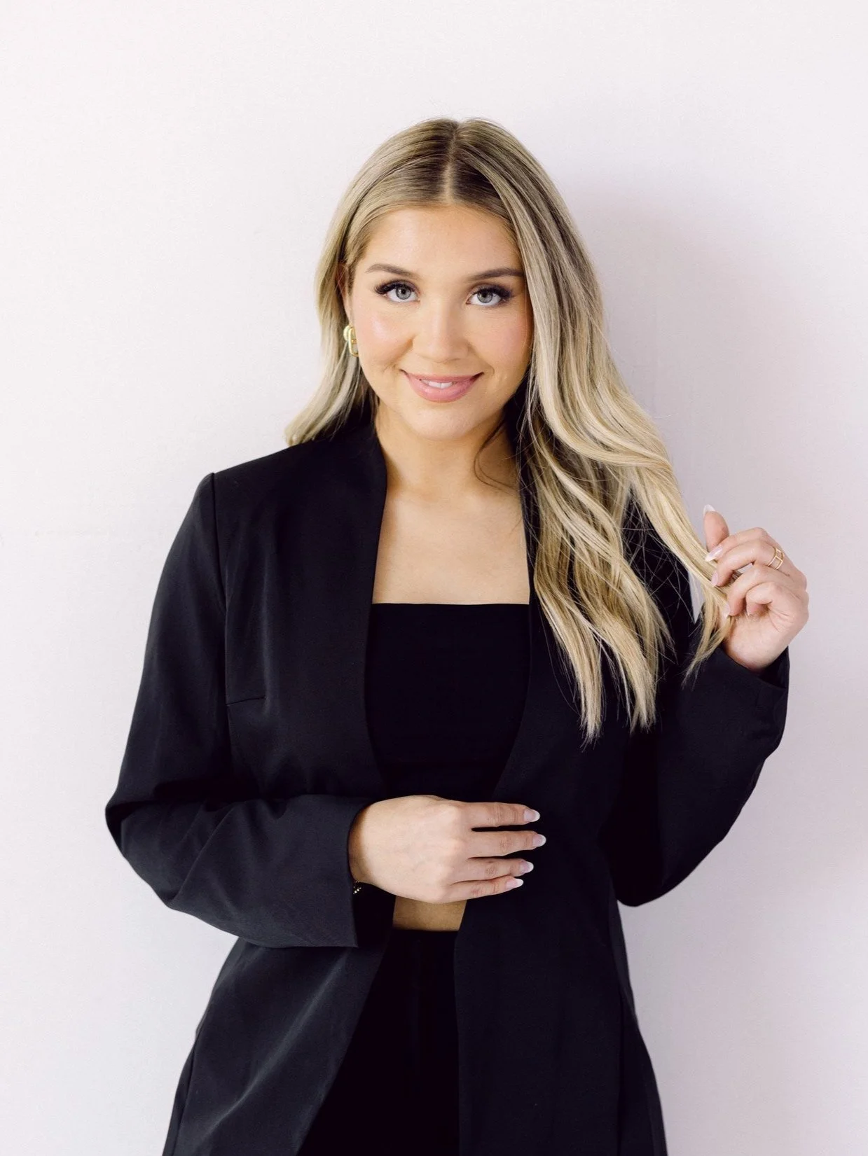 About — The Cru Salon