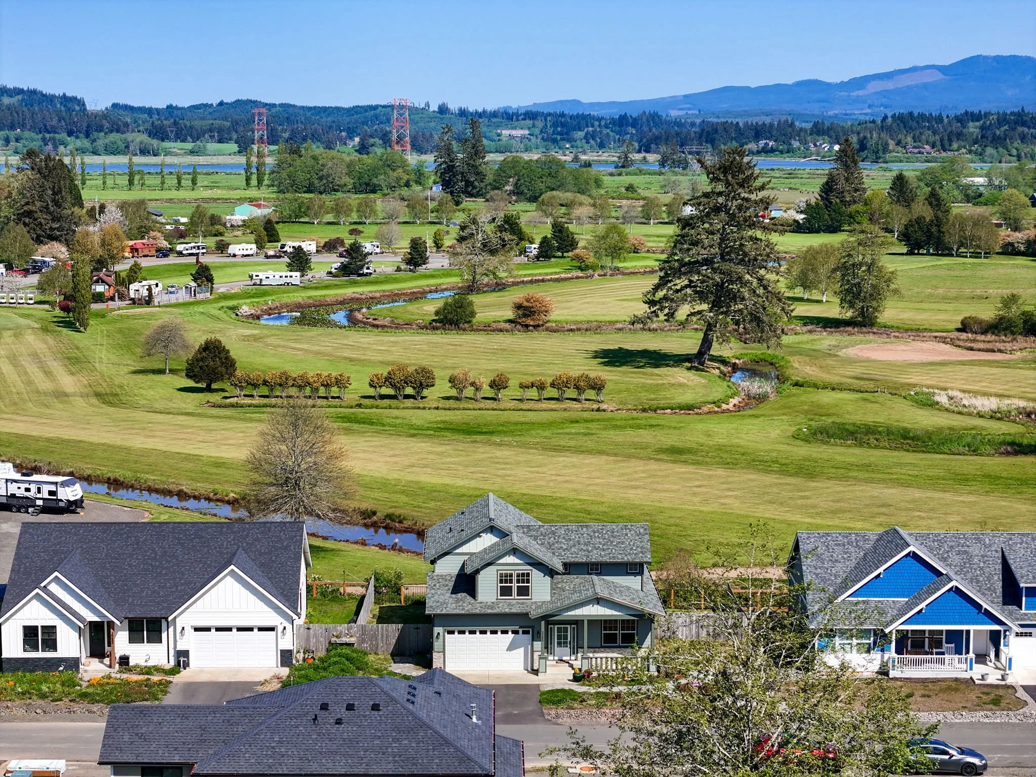 4-web-or-mls-35680 Bella Exteriors-05.jpg
